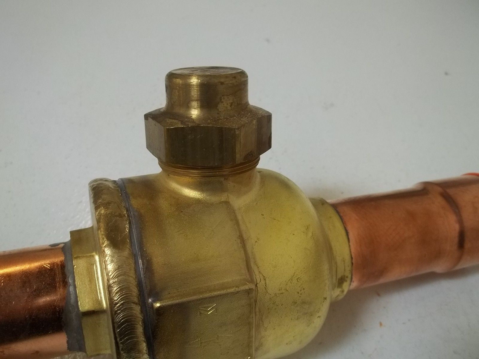 MUELLER A17267 REFRIGERANT BALL VALVE *NEW IN BOX*