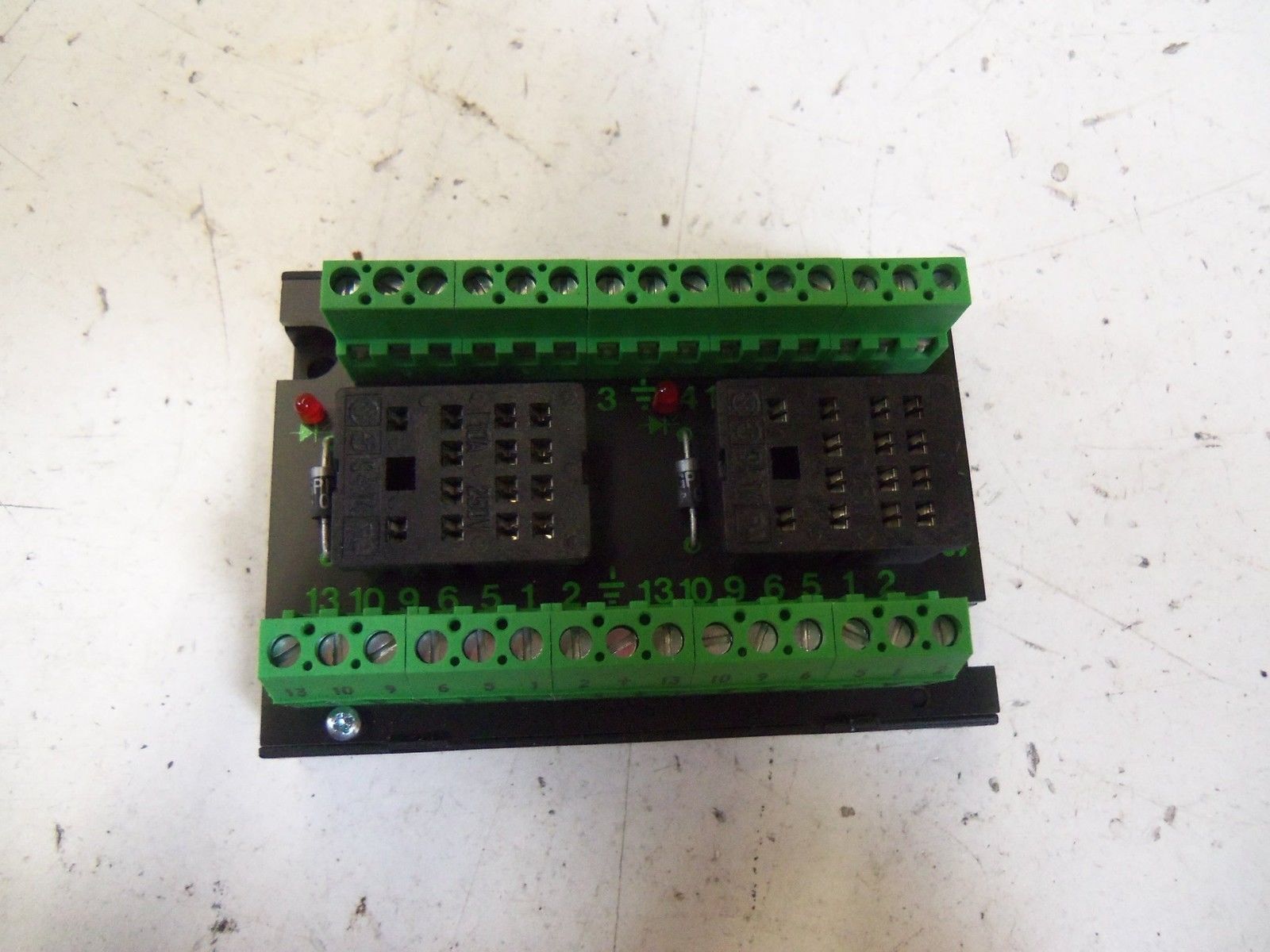 MURR ELEKTRONIK 611371 *NEW IN BOX*