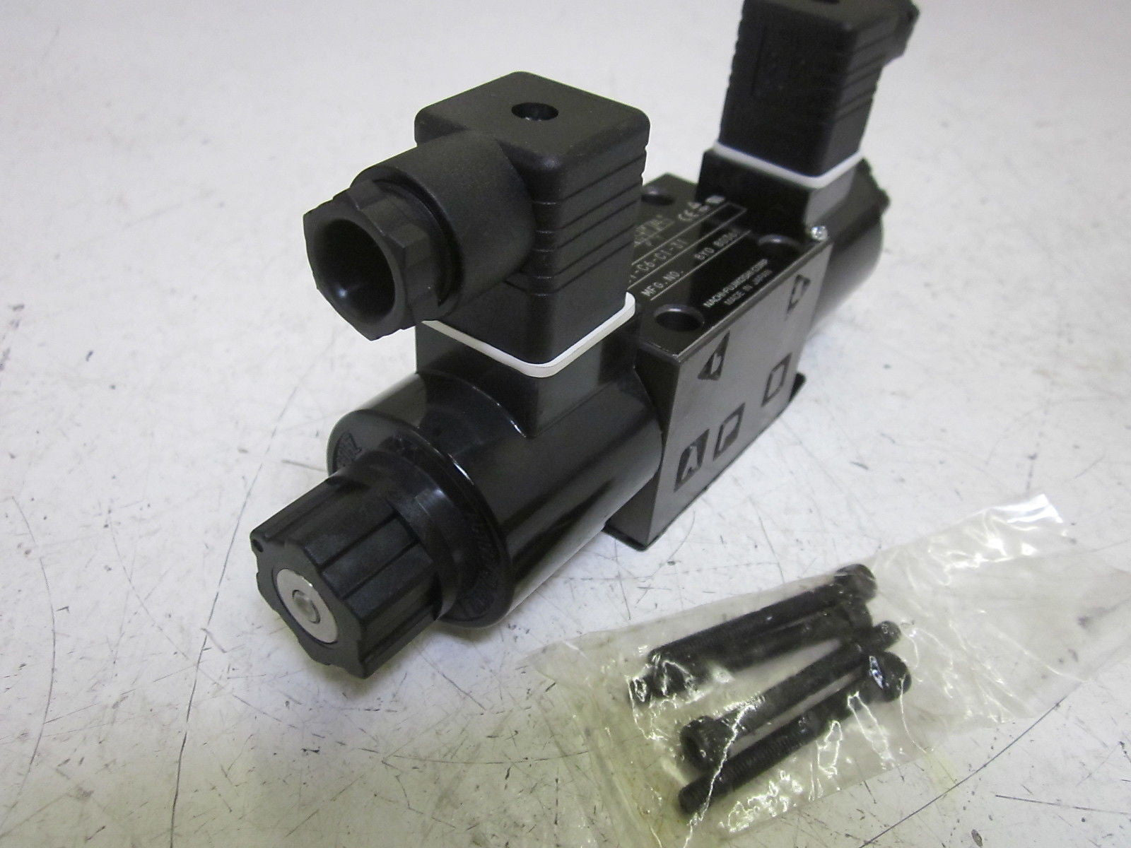NACHI-FUJIKOSHI CORP. SA-G01-C6-C1-31 CONTROL VALVE *NEW NO BOX*