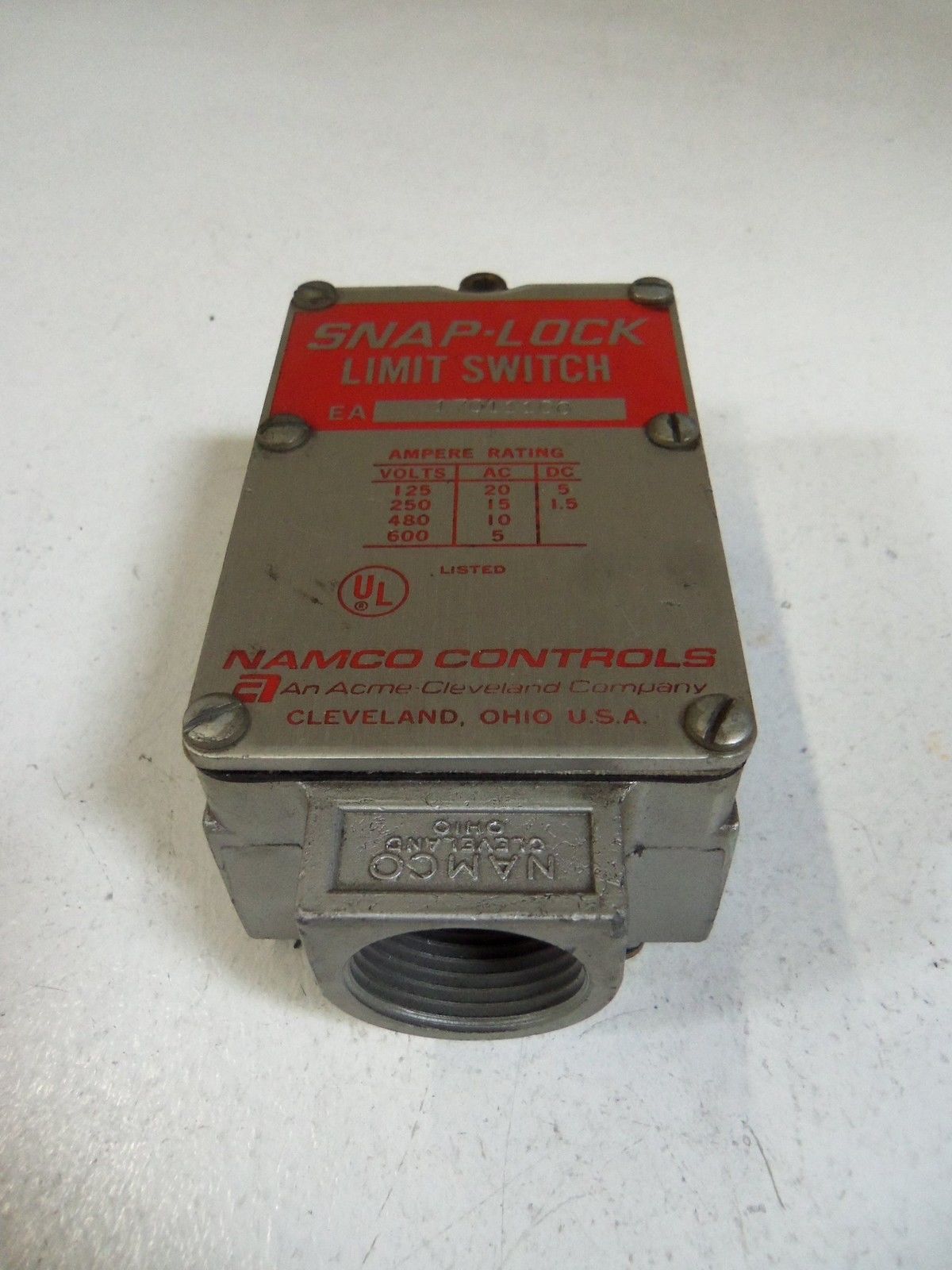 NAMCO CONTROLS LIMIT SWITCH EA17011100 *USED*