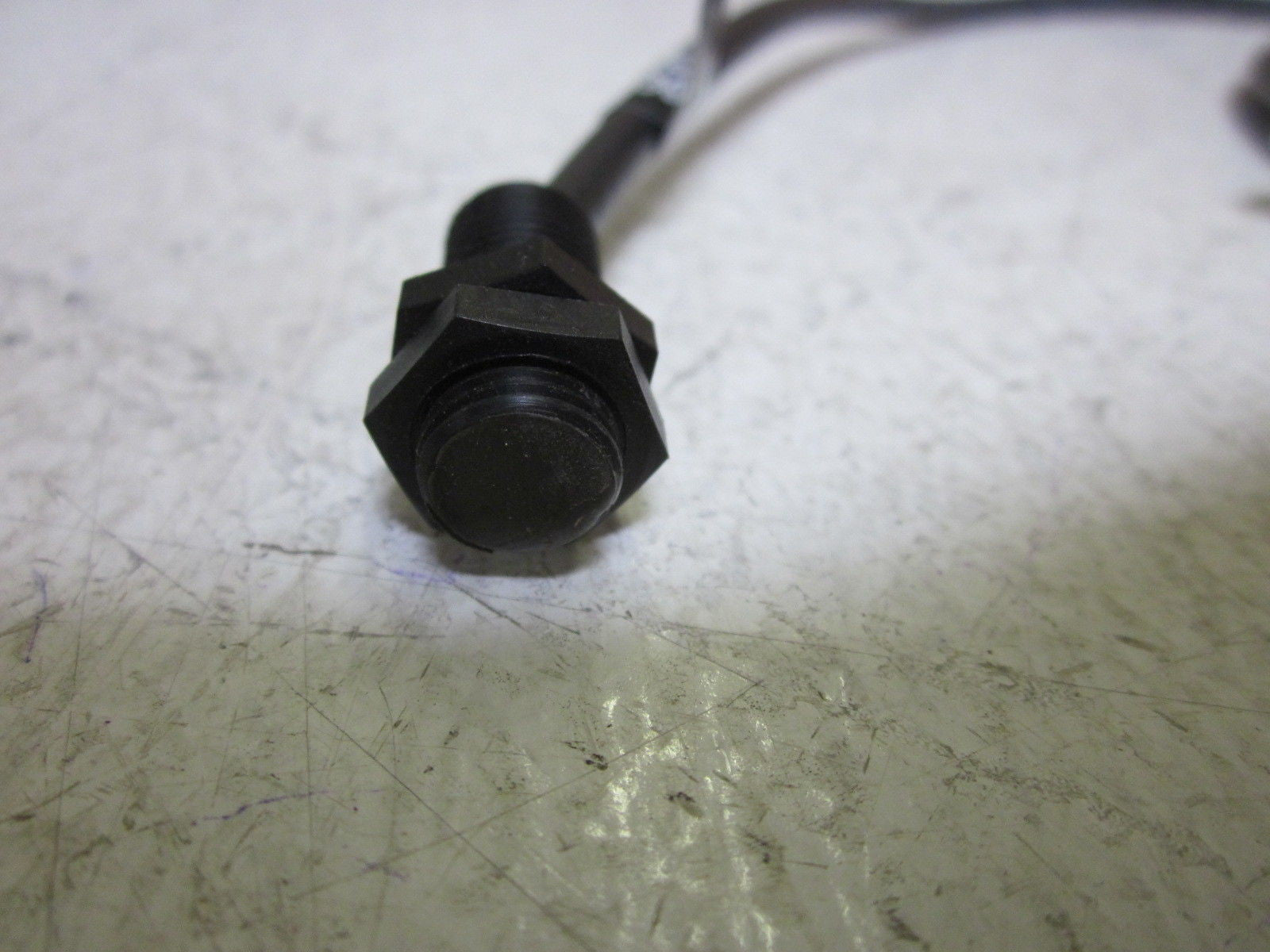 NAMCO EE951-26300 PROXIMITY SENSOR *USED*