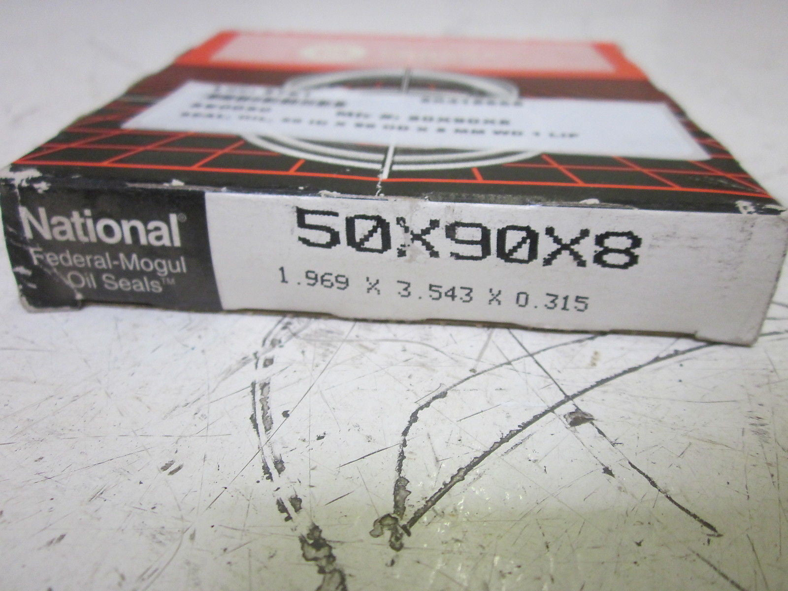 NATIONAL 50X90X8 OIL SEAL 1.969X3.543X0.315 *NEW IN BOX*