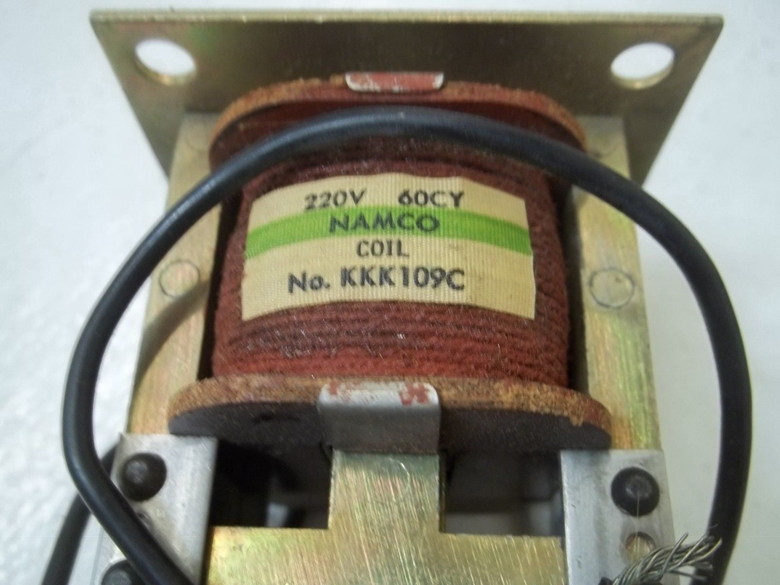 NATIONAL AMCE CO. KKK100C COIL 220/60 *NEW IN BOX*