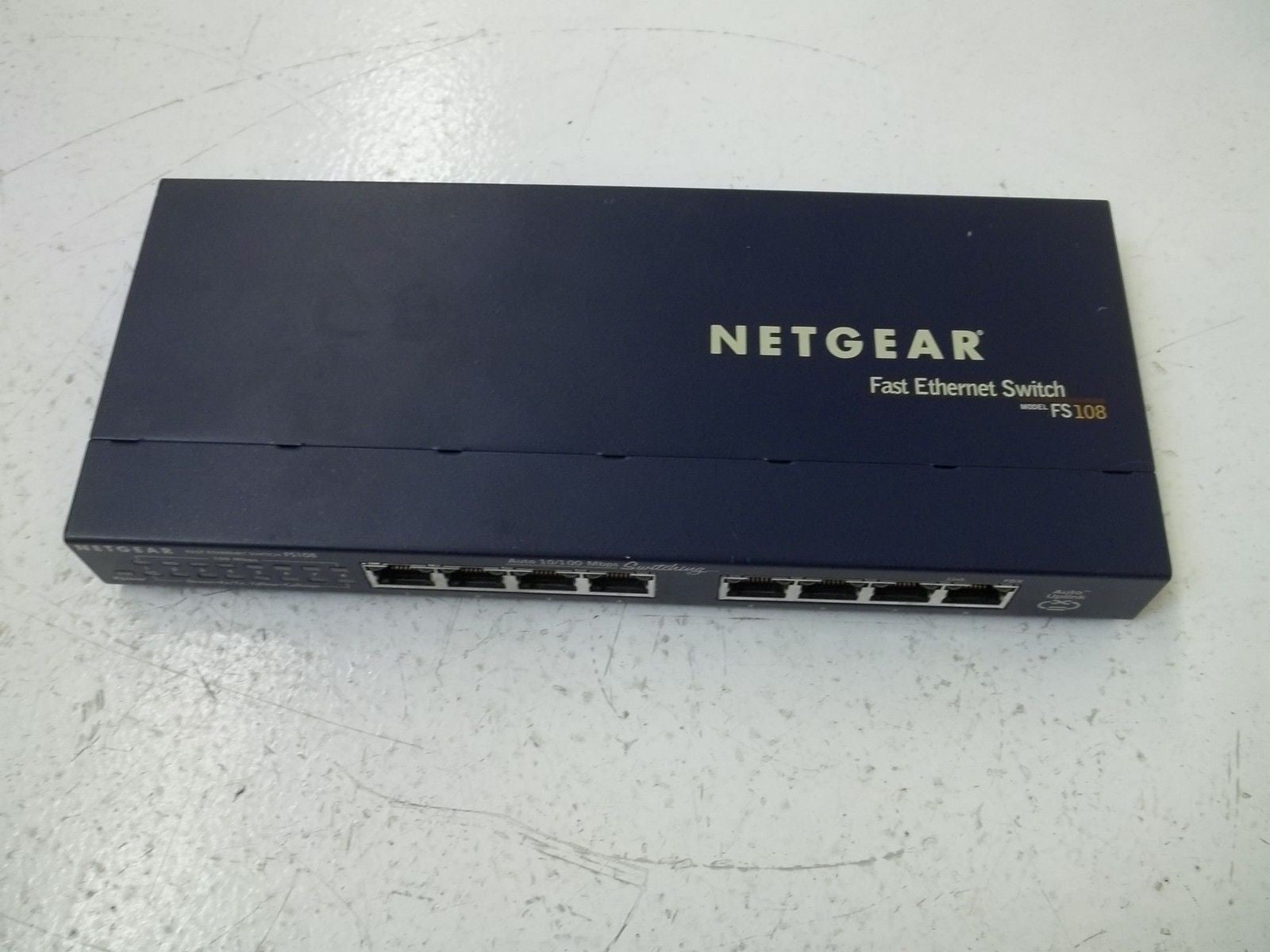 NETGEAR FS108 *USED*