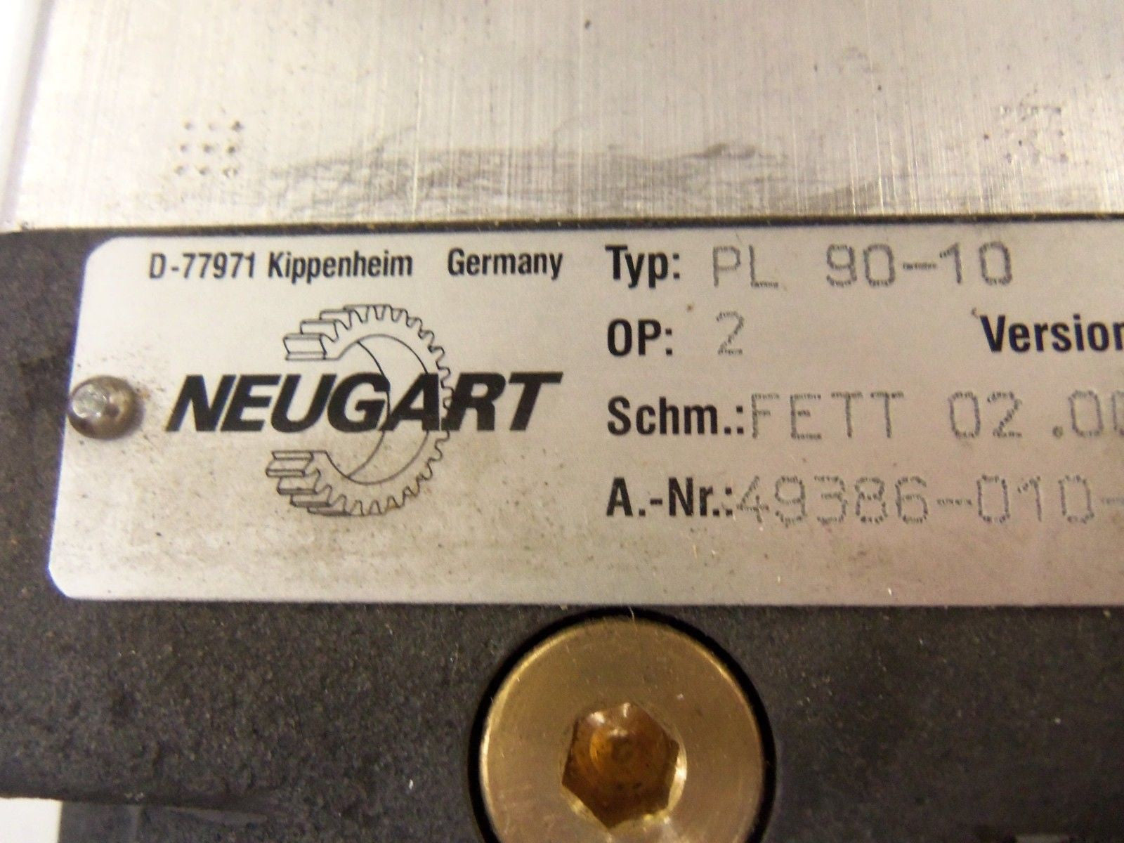 NEUGART PL 90-10 SERVO GEAR REDUCTION DRIVE *NEW NO BOX*