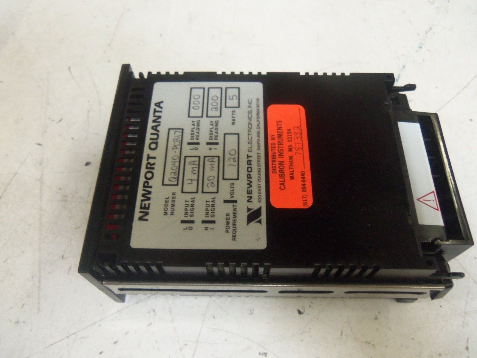 NEWPORT Q2040-PCR17 PANEL METER *NEW IN BOX*