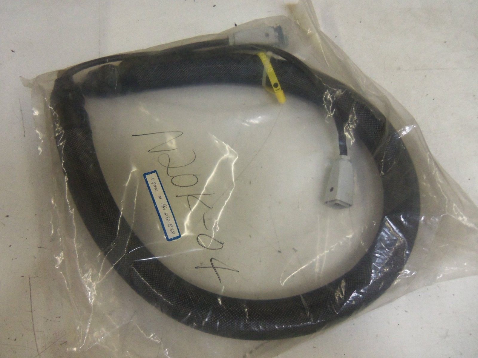 NORDSON 272-838 HOSE *NEW NO BOX*