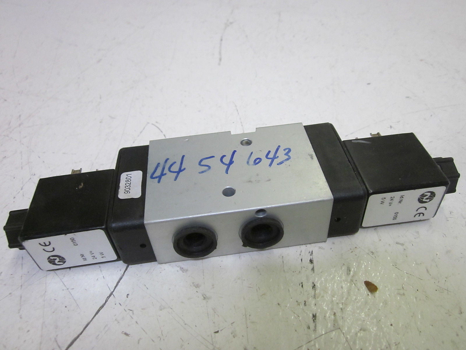 NORGREN 2625700 SOLENOID VALVE 24VDC *USED*