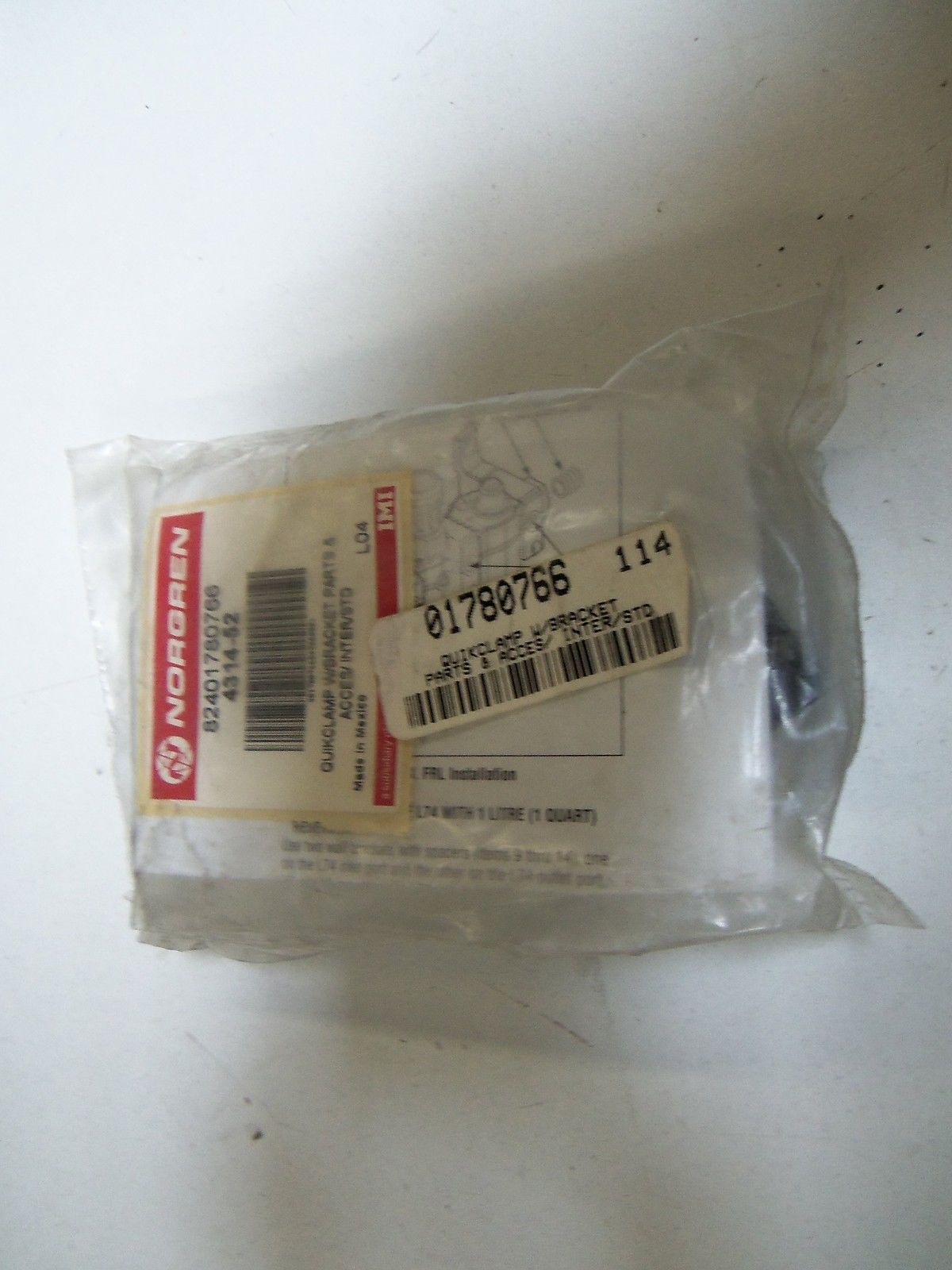 NORGREN 82401780766 QUIKCLAMP WITH BRACKET *NEW IN FACTORY BAG*
