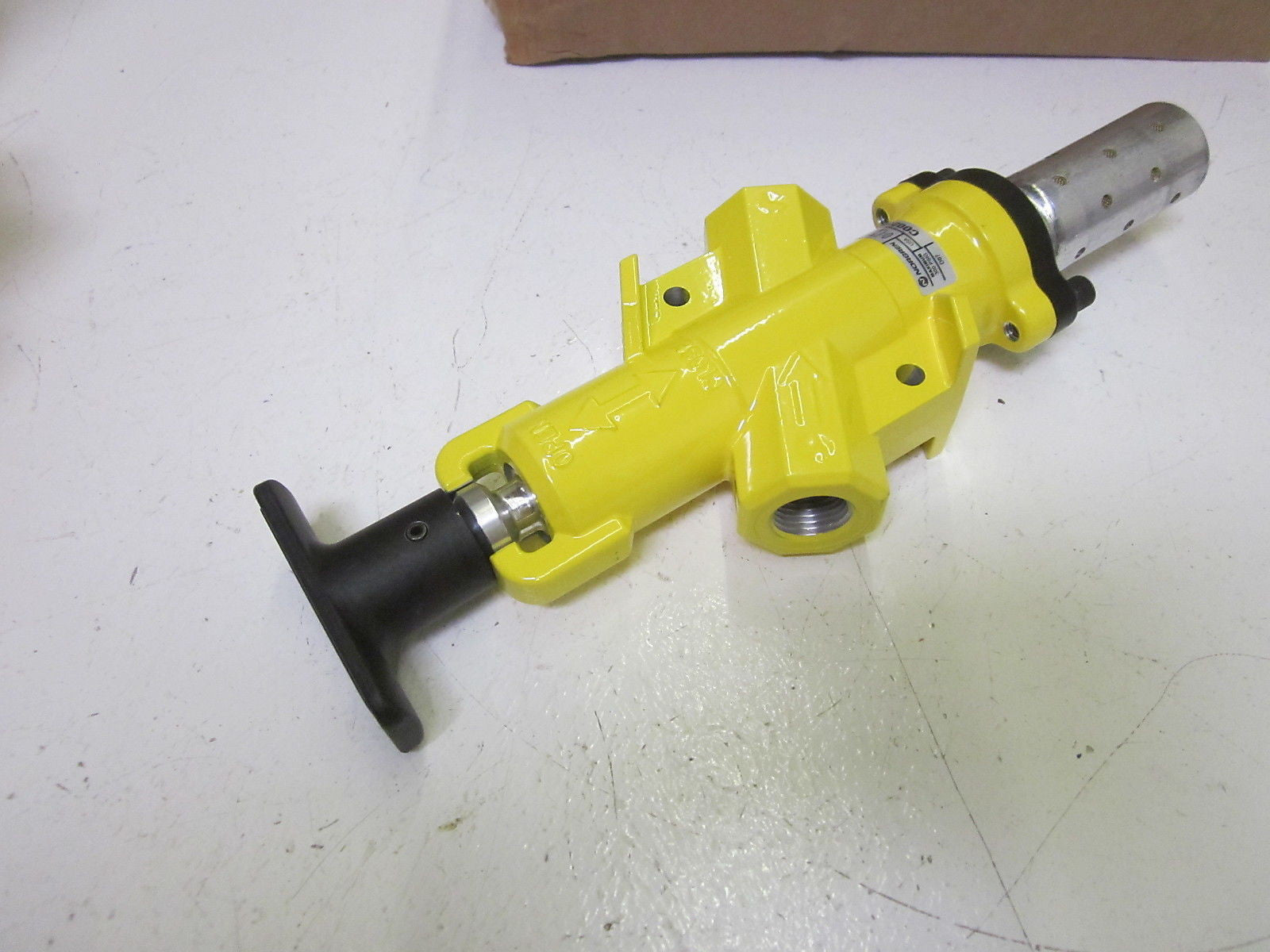 NORGREN C0023C LOCKOUT VALVE *NEW IN BOX*