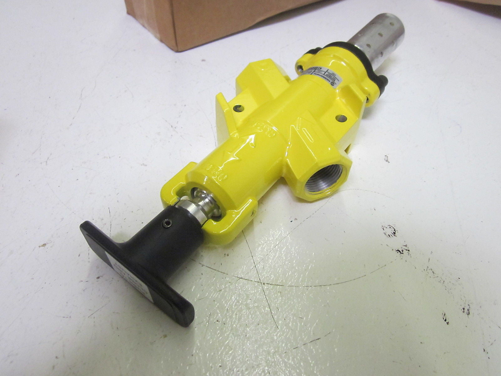 NORGREN C0023D LOCKOUT VALVE 1/2" *NEW IN BOX*
