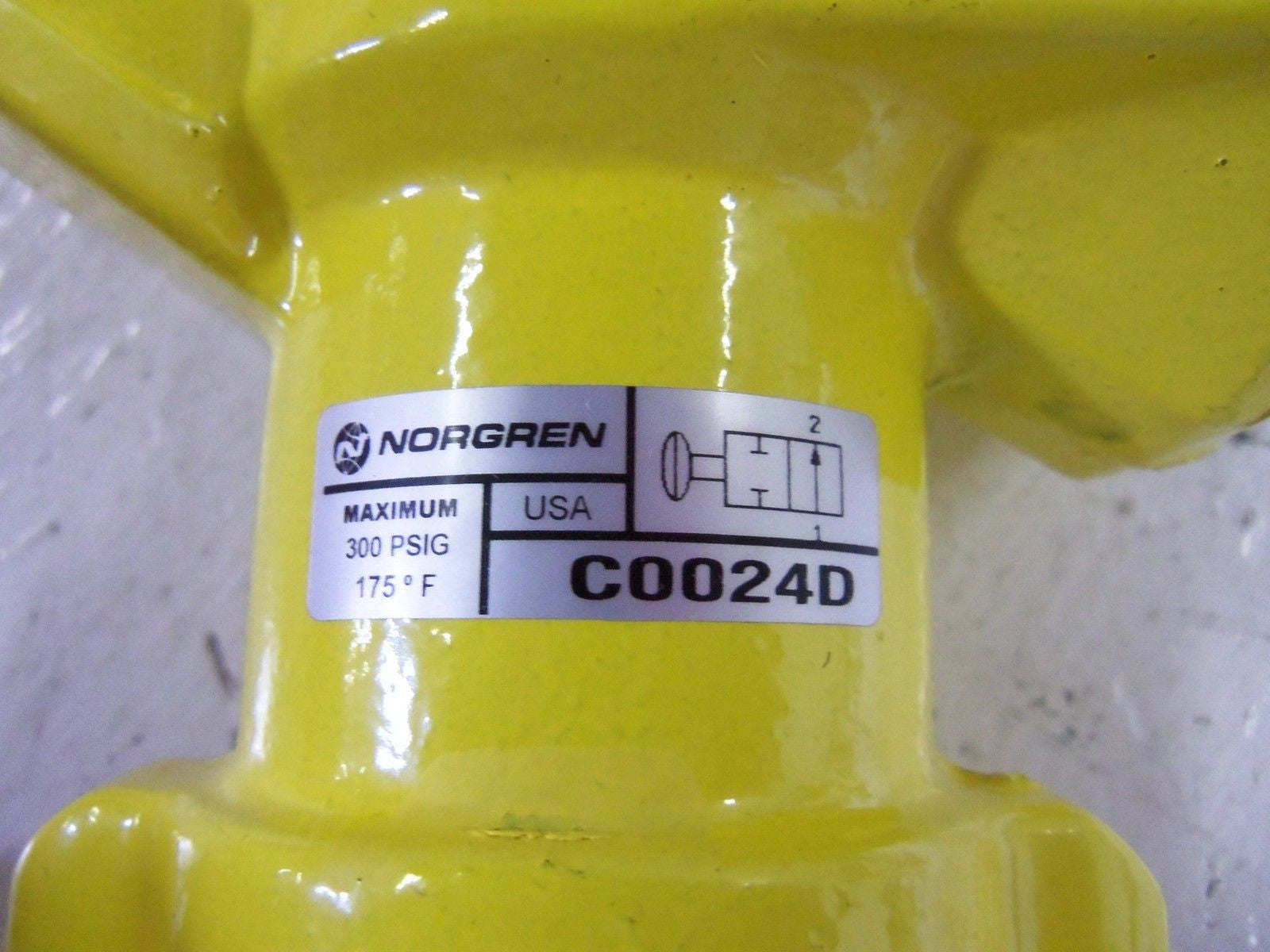 NORGREN C0024D LOCKOUT VALVE *NEW IN BOX*