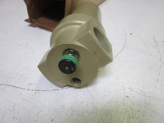 NORGREN L17-B00-0PDA LUBRICATOR 175 DEGREE 250PSIG  *USED*