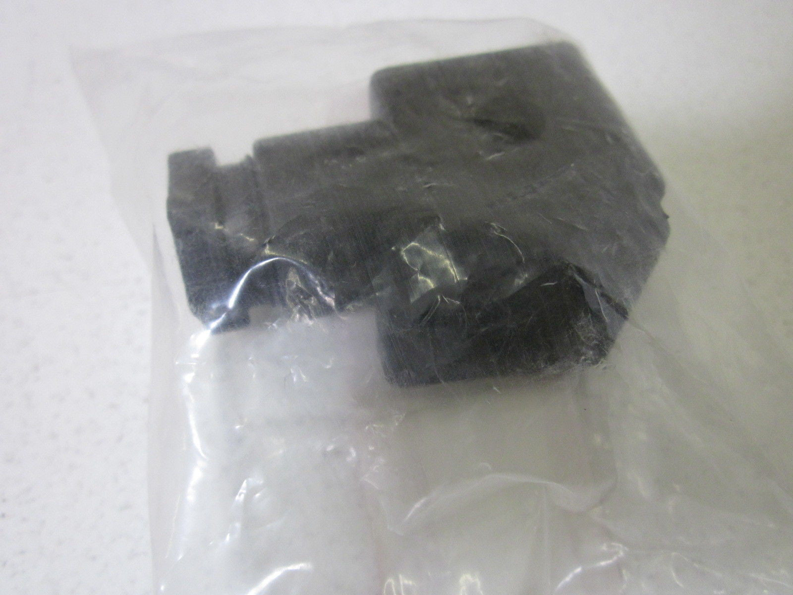 NORGREN M/P 15737W *NEW IN FACTORY PACKAGE*