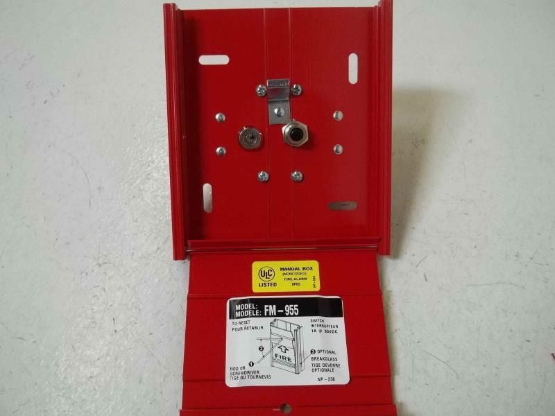 NOTIFIER FM-955 SWITCH INTERRUPTER WITH KEYS *NEW NO BOX*