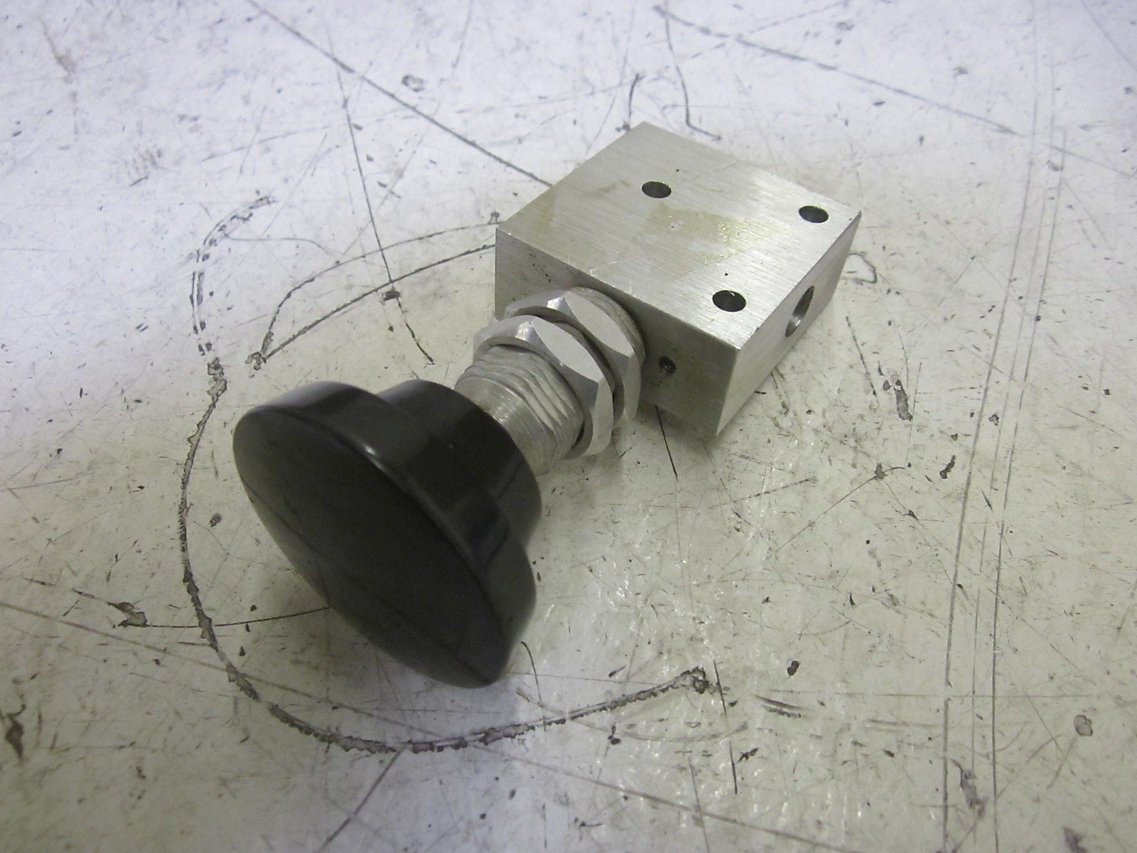 NOVI-MATIC T-125-3UP VALVE *NEW IN BOX*