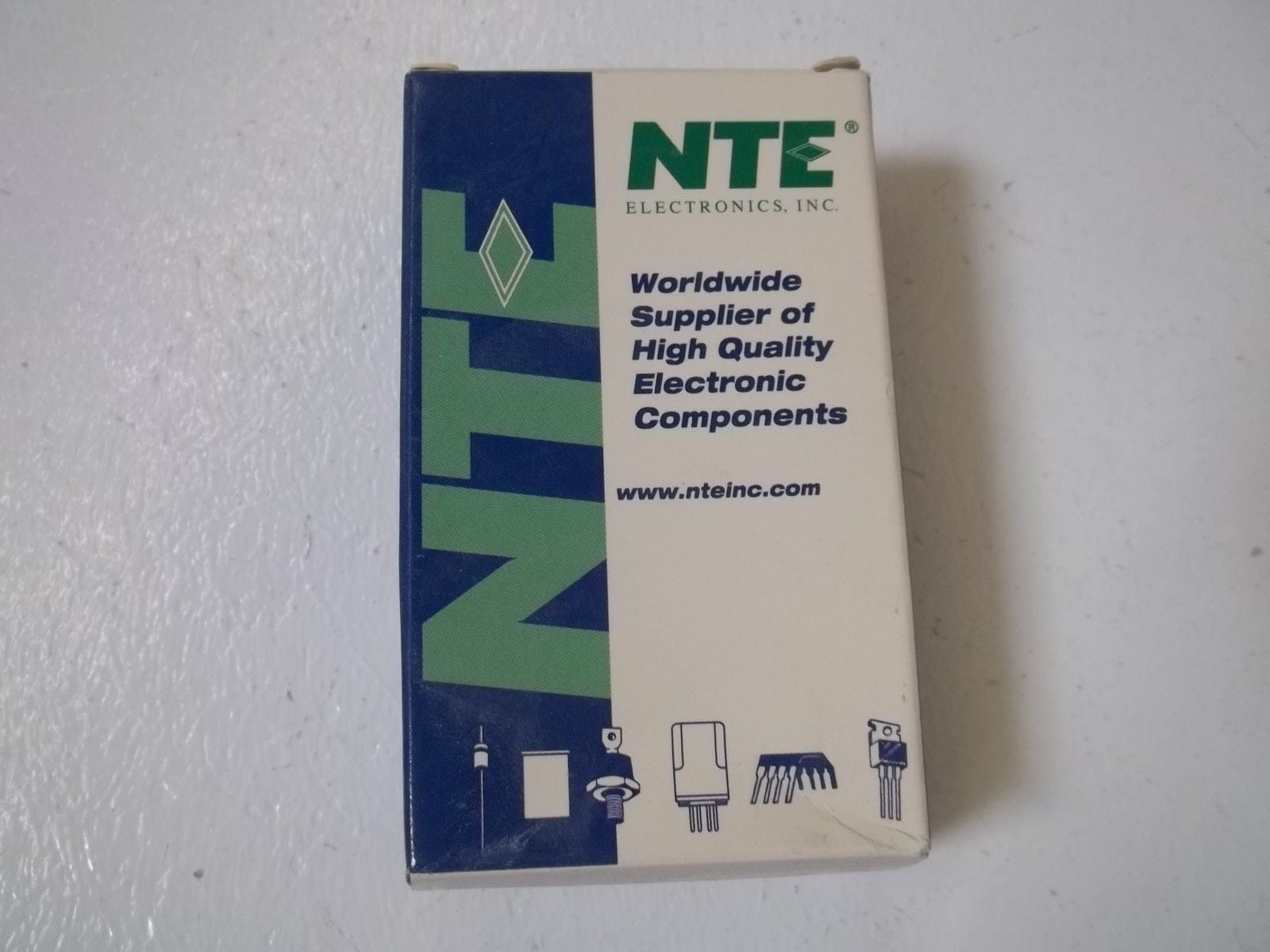NTE ELECTRONICS INC. R95-101 8PIN OCTAL SOCKET *NEW IN BOX*