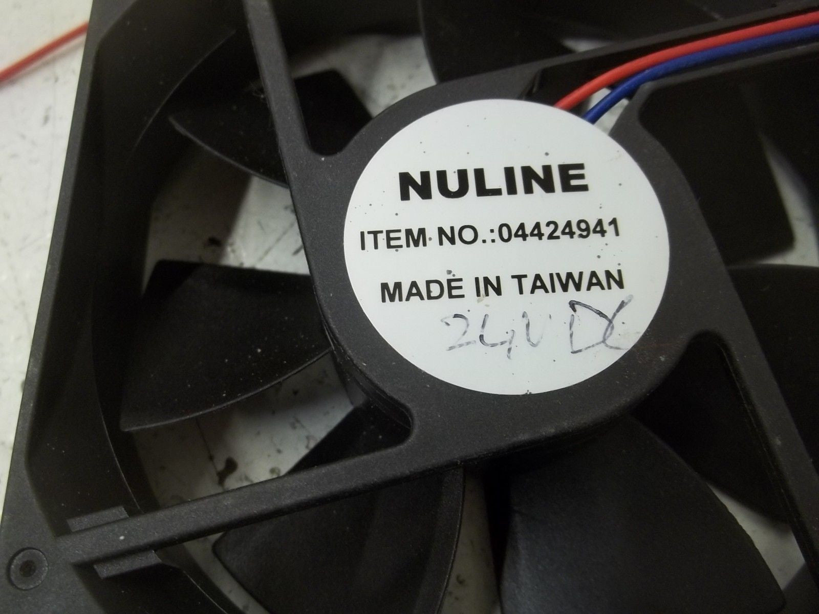 NULINE 04424941 SQUARE FAN *NEW NO BOX*