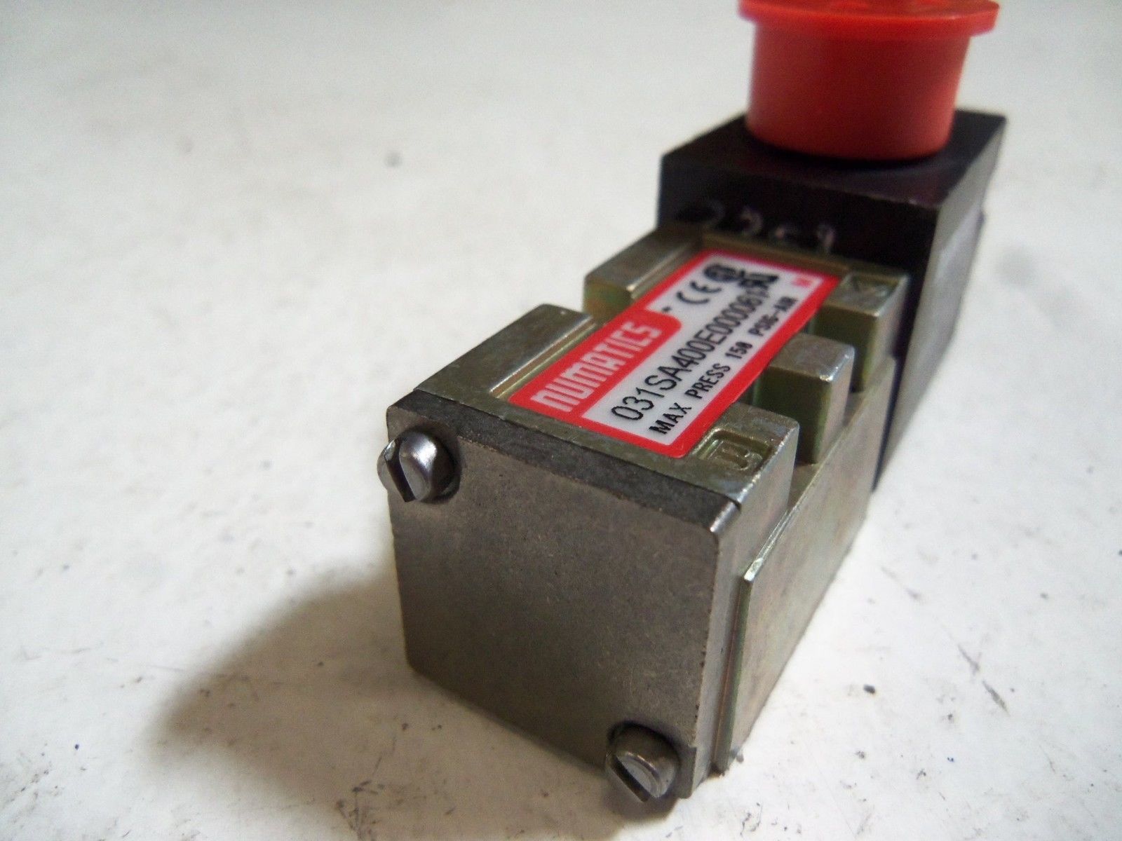 NUMATICS 031SA400E000061 SOLENOID VALVE * NEW NO BOX*