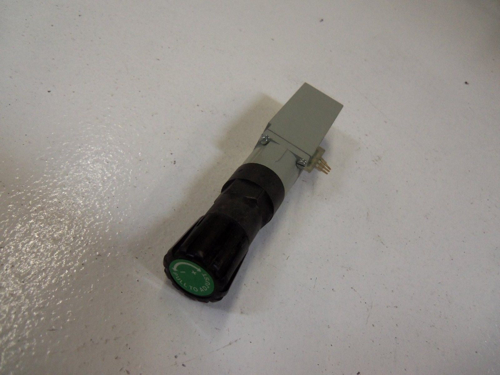 NUMATICS  041RS700J000000 *USED*