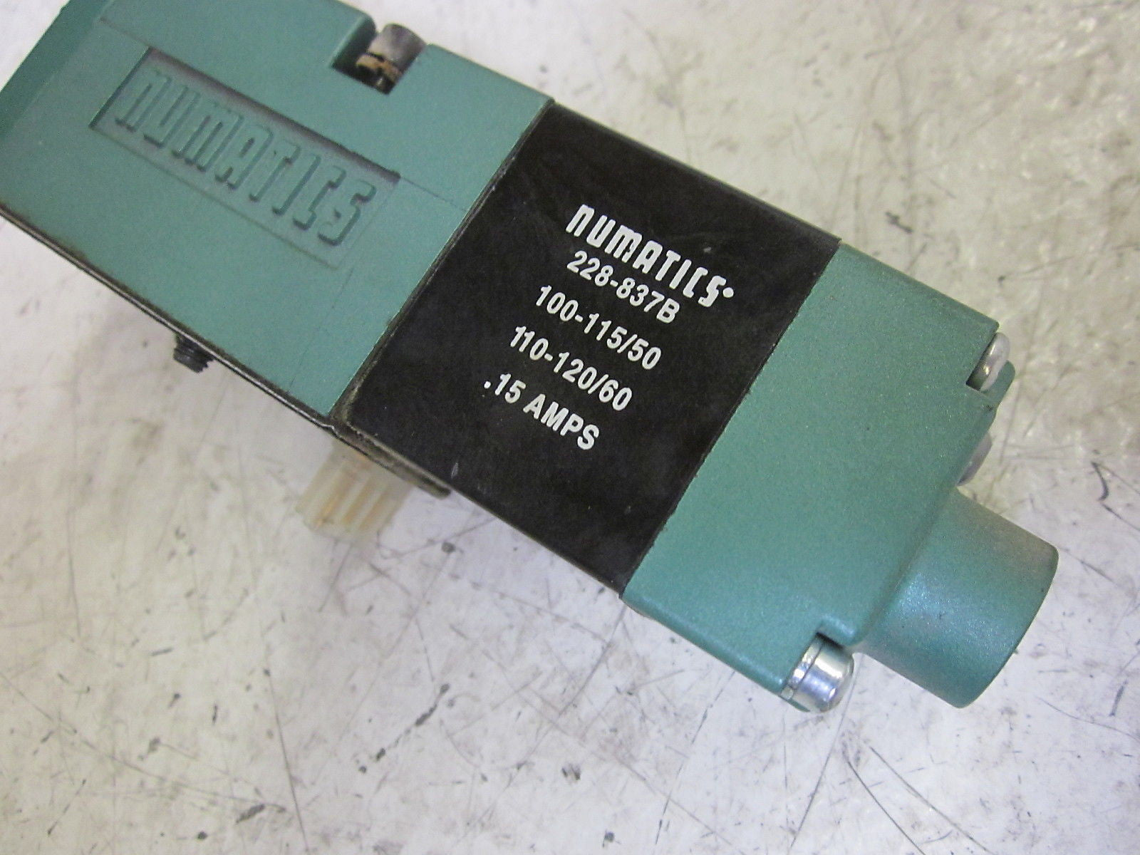 NUMATICS 081SA400K046T30 PNEUMATIC VALVE 120V *USED*
