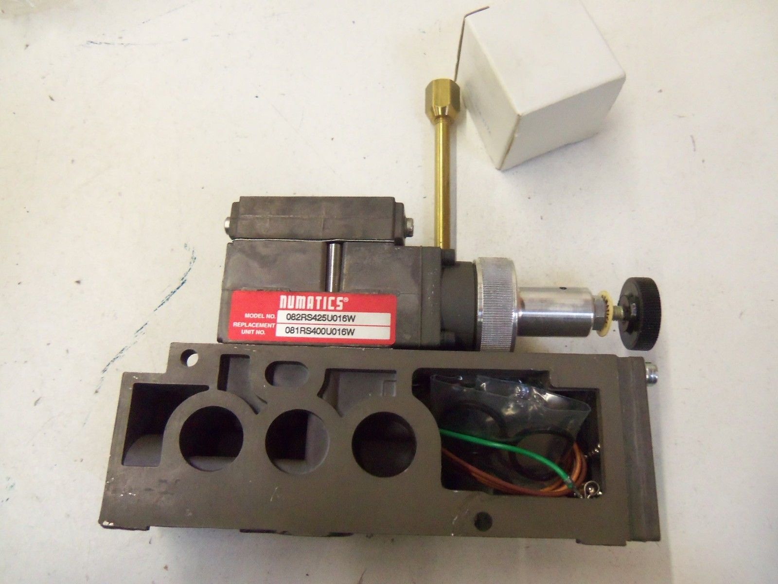NUMATICS 082RS425U016W *NEW NO BOX*