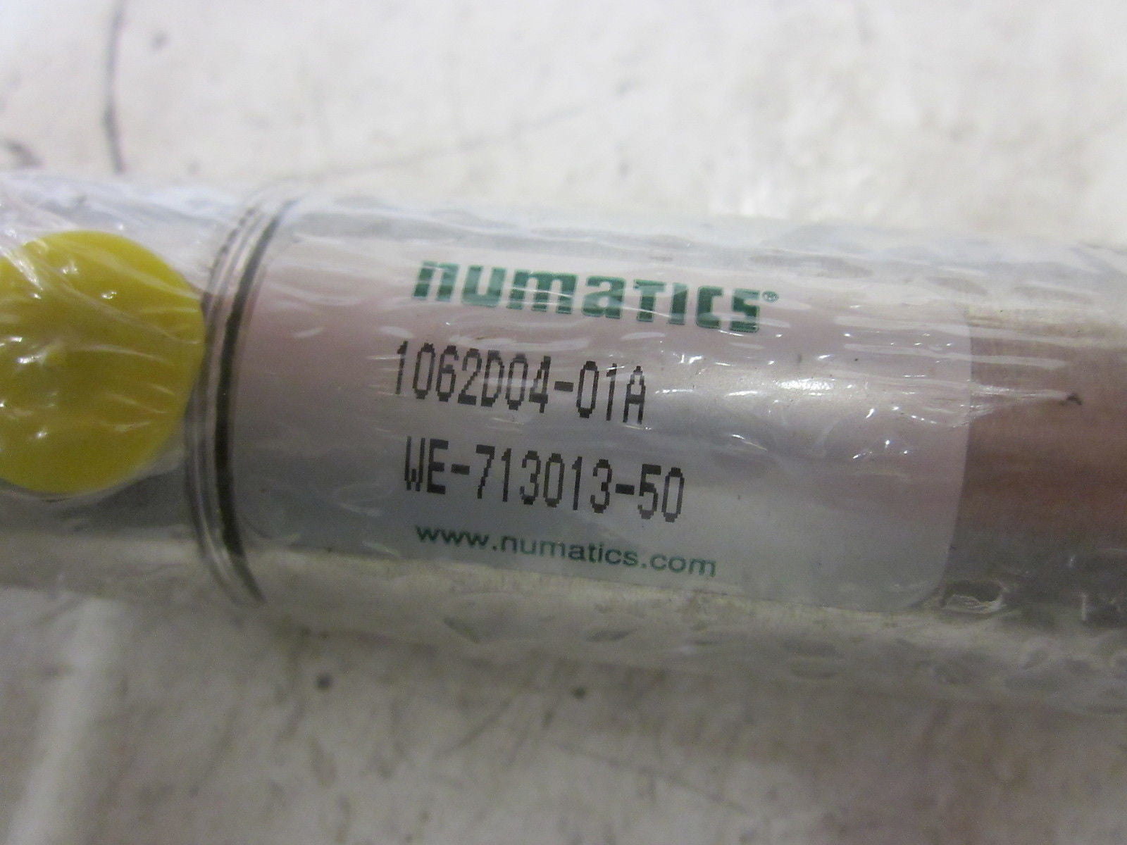 NUMATICS 1062D04-01A PNEUMATIC CYLINDER *NEW NO BOX*