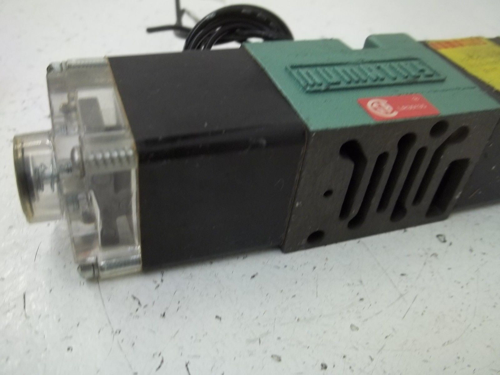 NUMATICS 11DSA4000D013T SOLENOID VALVE *USED*