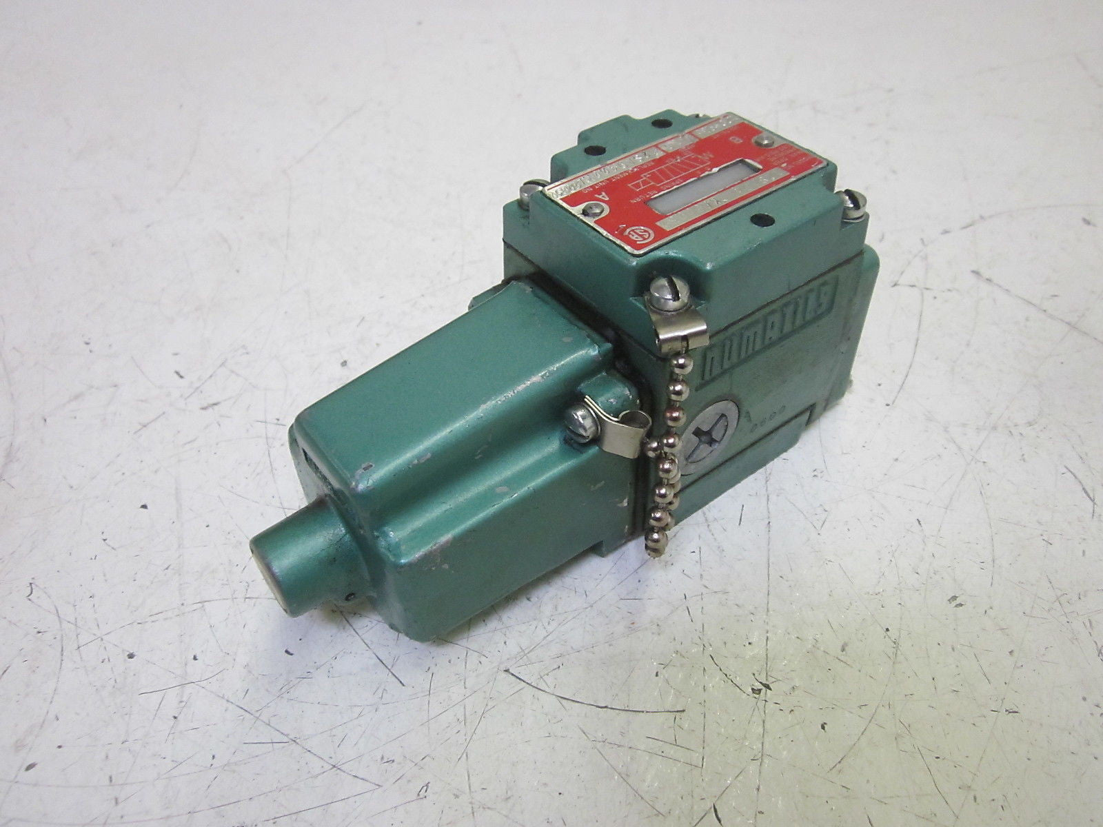 NUMATICS 12SAD4KA00030 VALVE 120V  *USED*