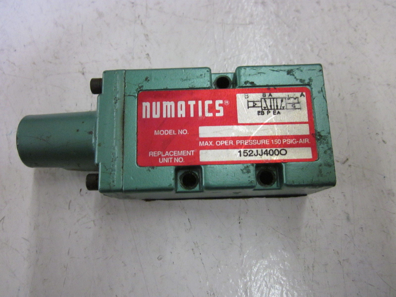 NUMATICS 152JJ400O VALVE (AS PICTURED) *USED*