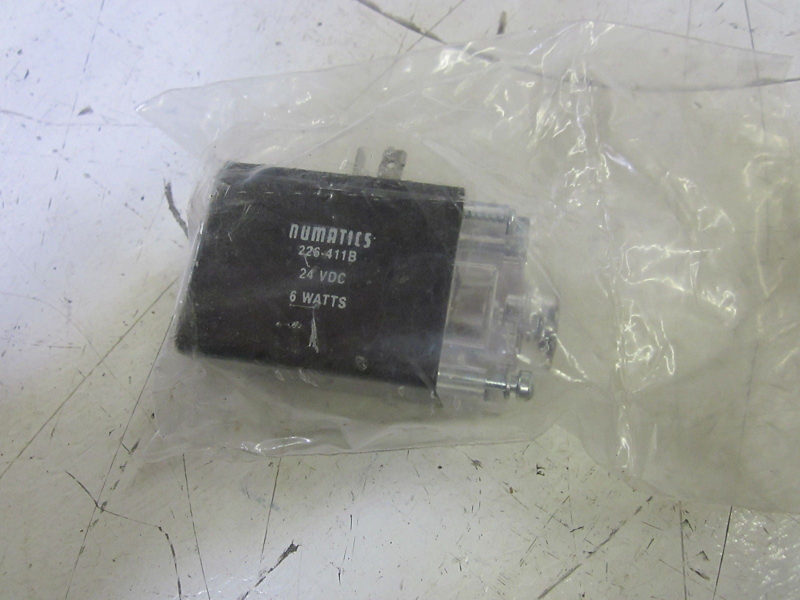 NUMATICS 226-411B SOLENOID COIL 6W 24VDC  *NEW NO BOX*