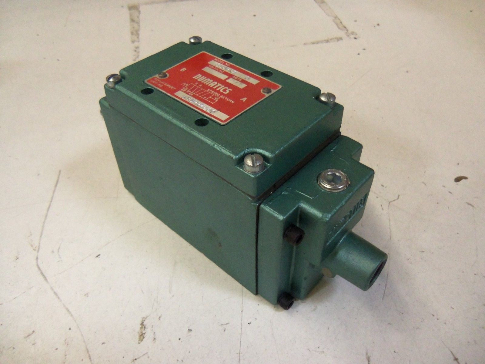 NUMATICS 33JPR40 *NEW NO BOX*