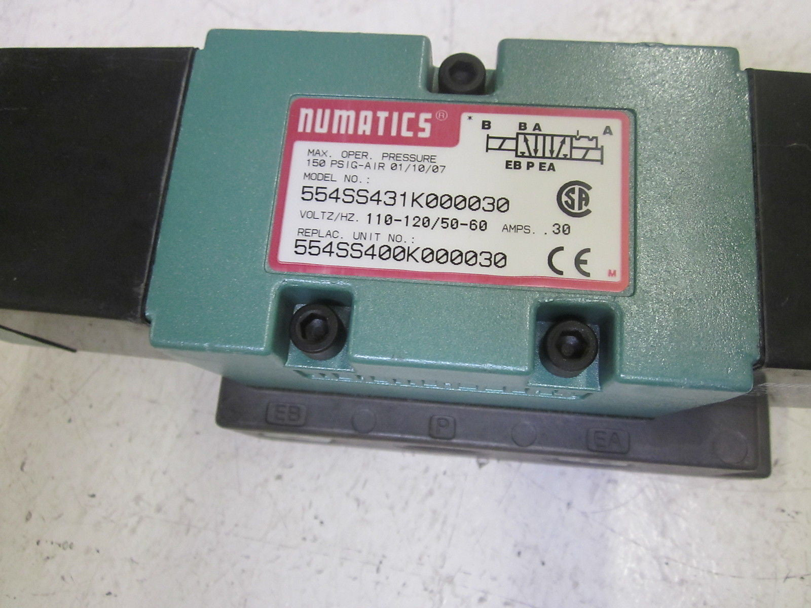 NUMATICS 554SS431K000030 SOLENOID VALVE W/ BASE 110/120V *NEW NO BOX*