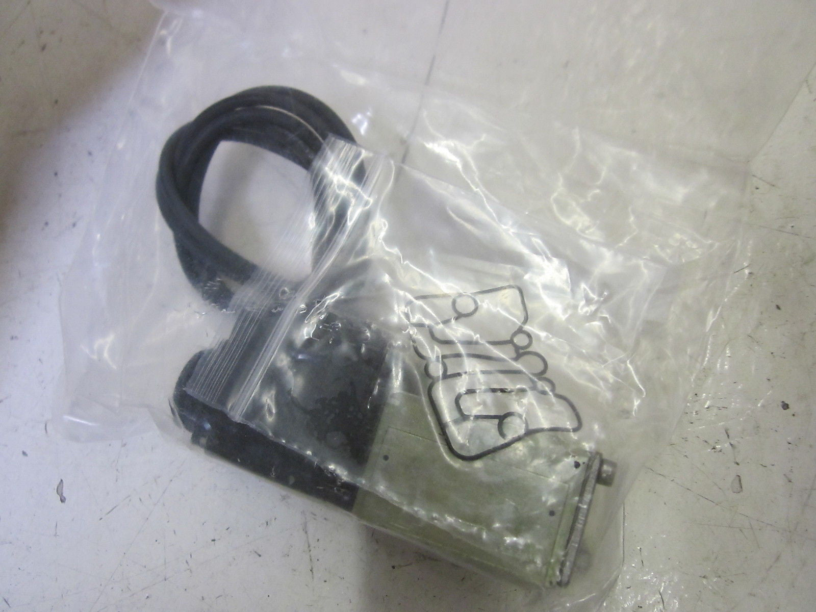 NUMATICS 92086U VALVE 115V 150PSIG  *NEW NO BOX*