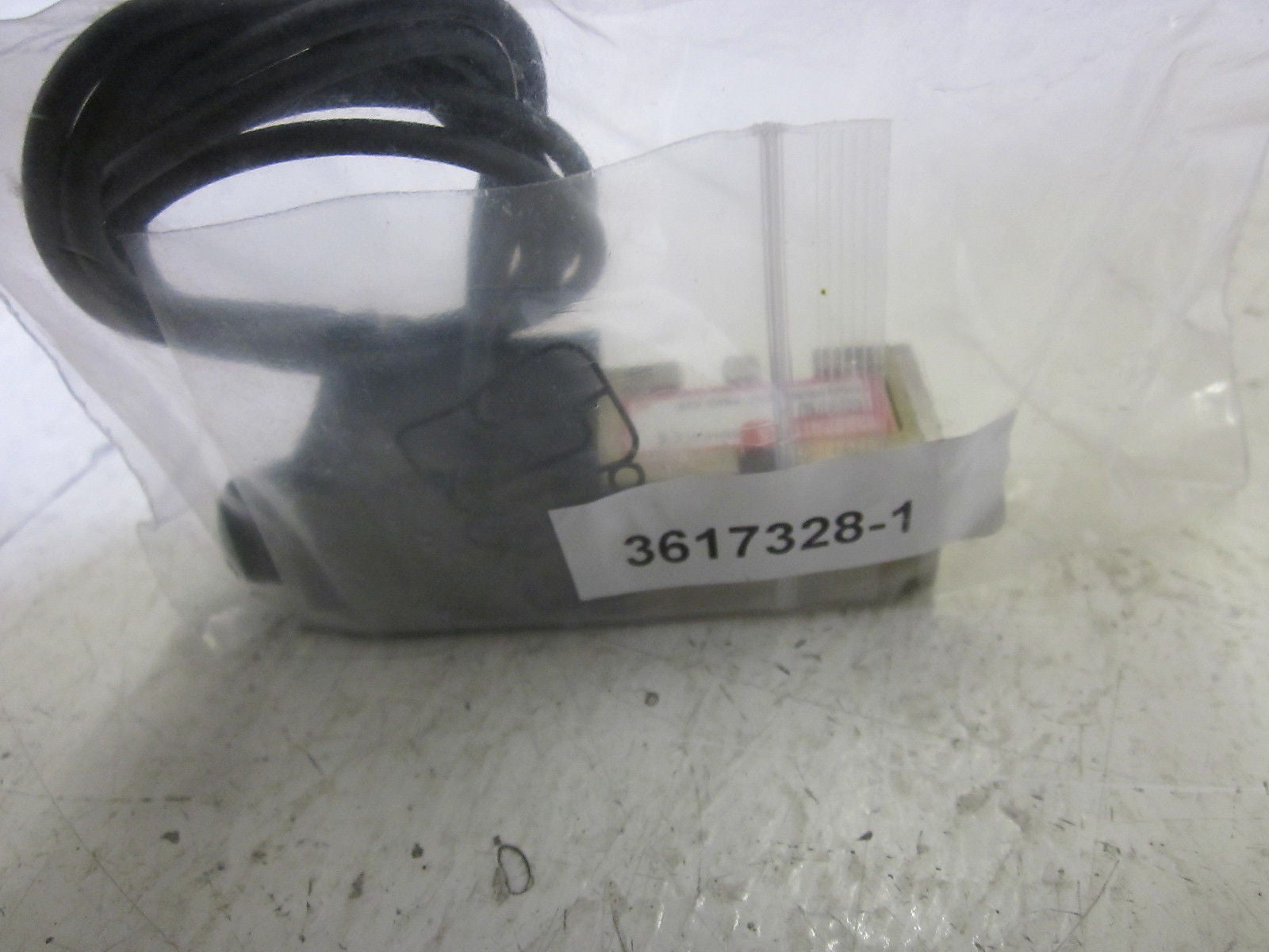 NUMATICS 92175U VALVE 115V *NEW IN A BAG*