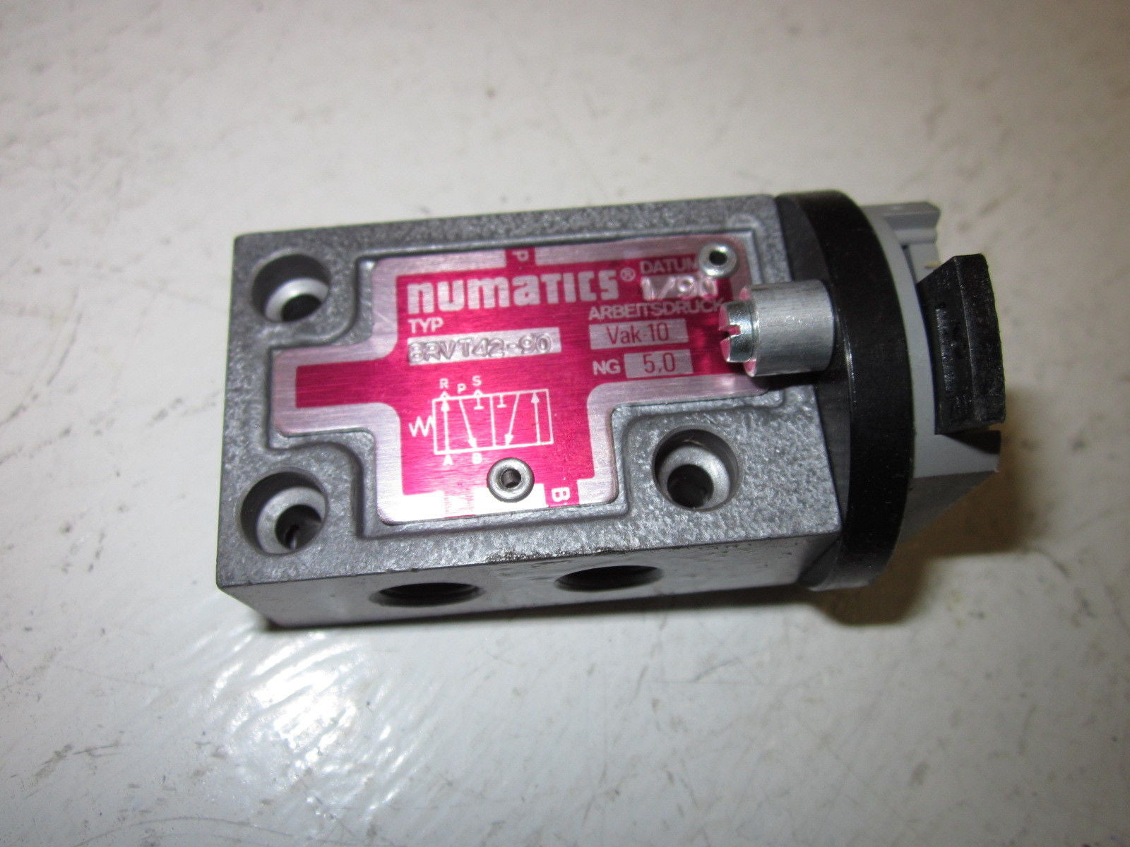 NUMATICS BRVT42-90 *USED*