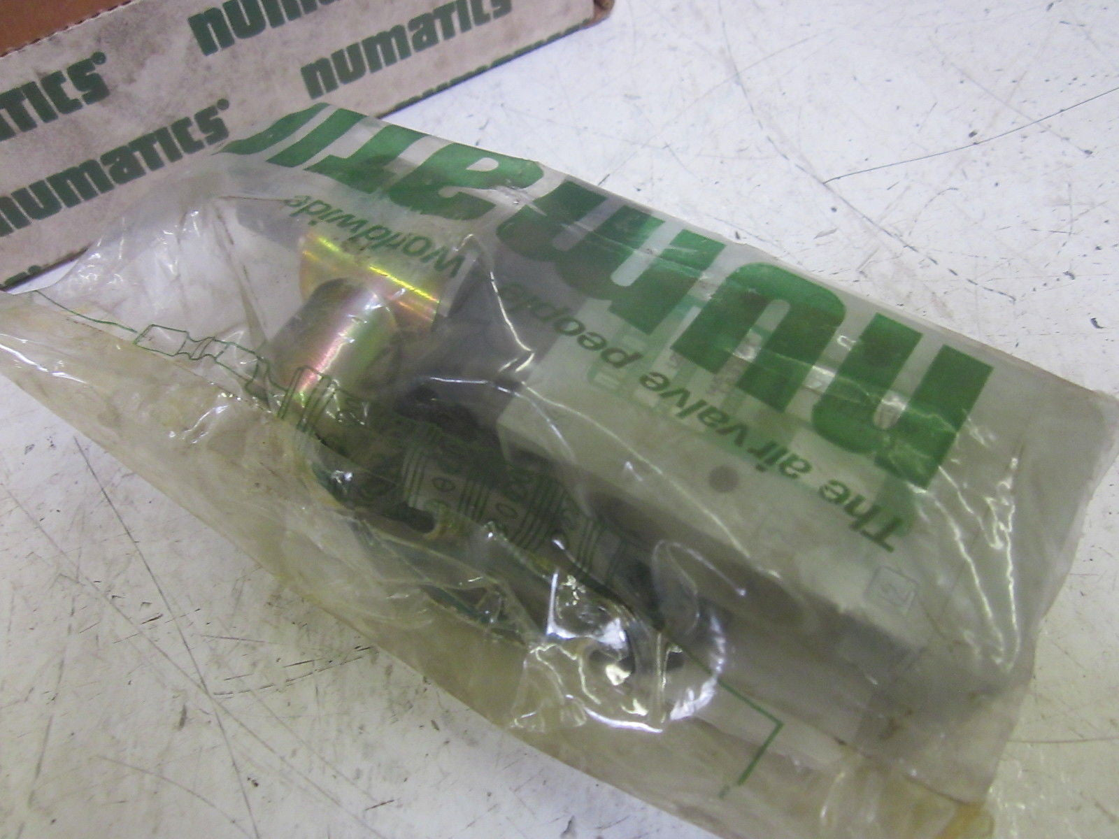 NUMATICS L23XA452O EXPLOSION PROOF VALVE *NEW IN BOX*