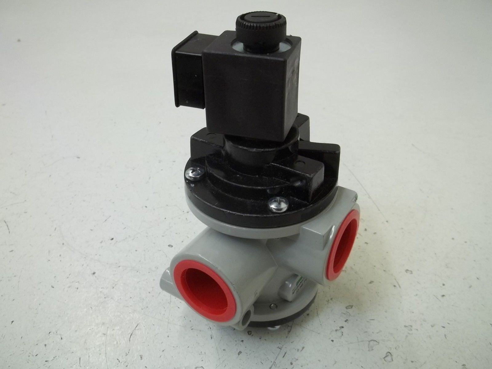 NUMATICS NF6BAN522N00020 PILOT POPPET SOLENOID VALVE *NEW NO BOX*