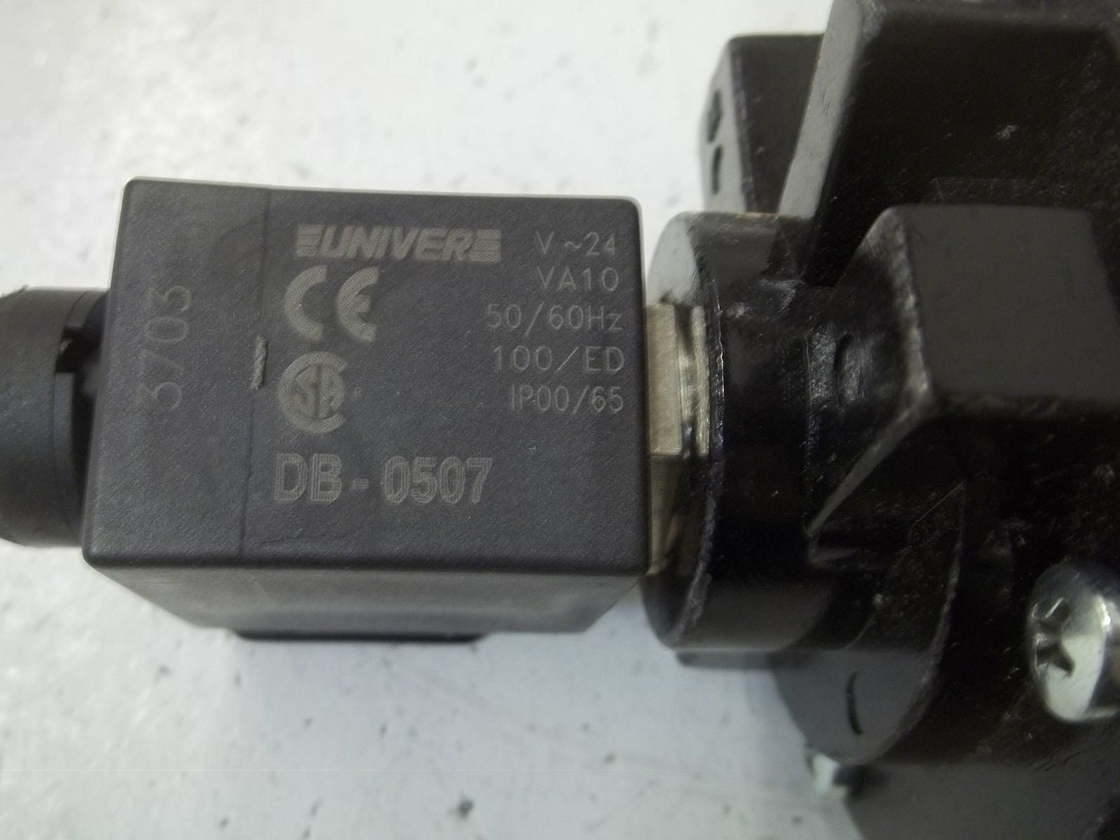 NUMATICS NF6BAN522N00020 PILOT POPPET SOLENOID VALVE *NEW NO BOX*