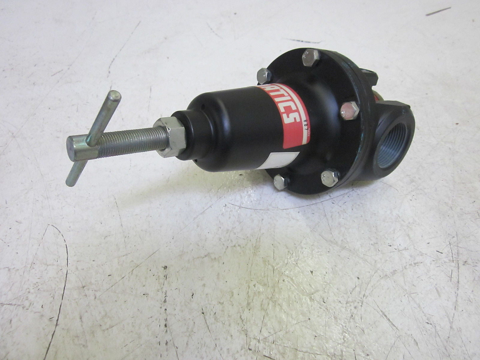 NUMATICS R50R-10 REGULATOR 1-1/4" *NEW NO BOX*