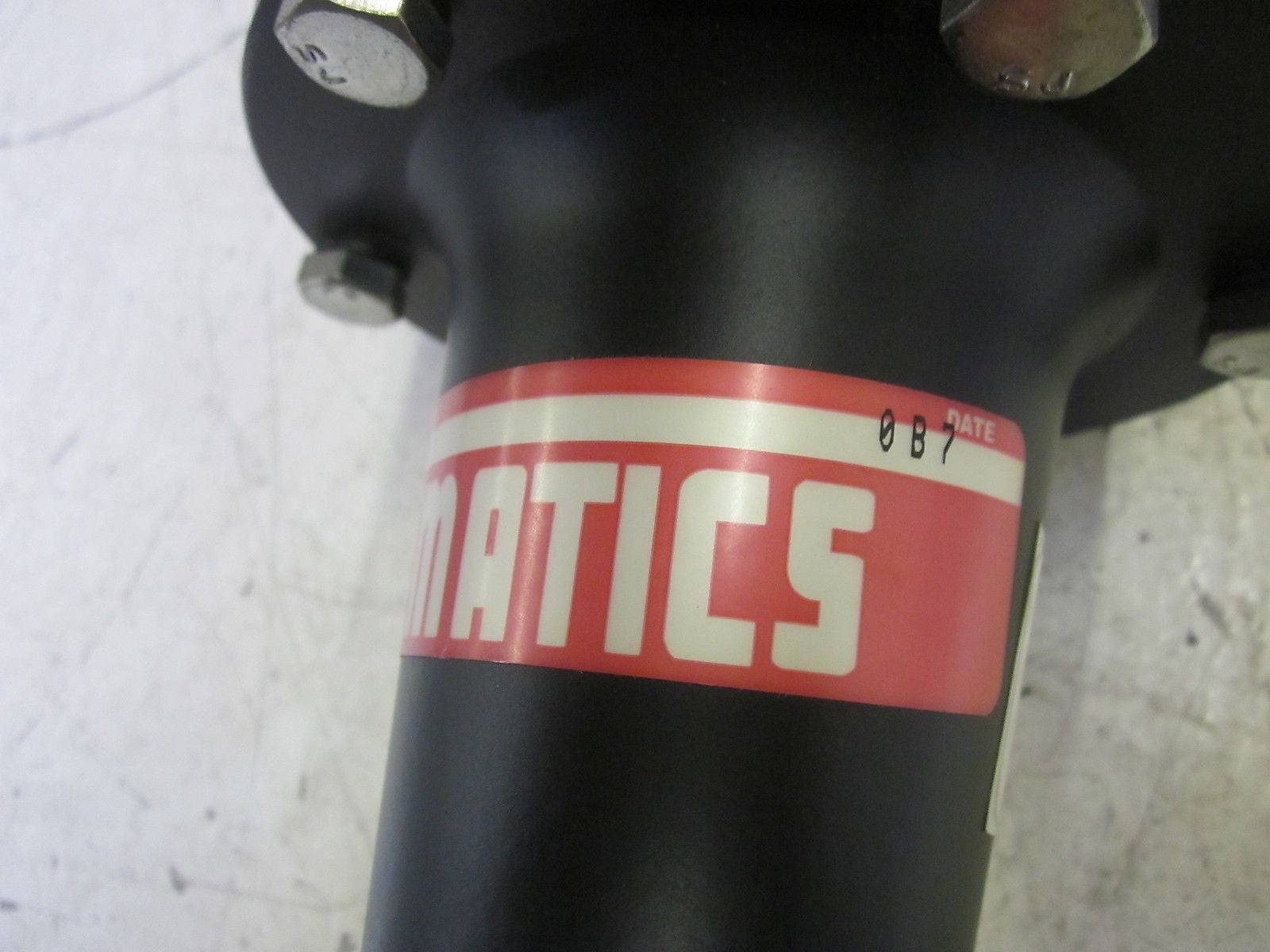 NUMATICS R50R-10 REGULATOR 1-1/4" *NEW NO BOX*