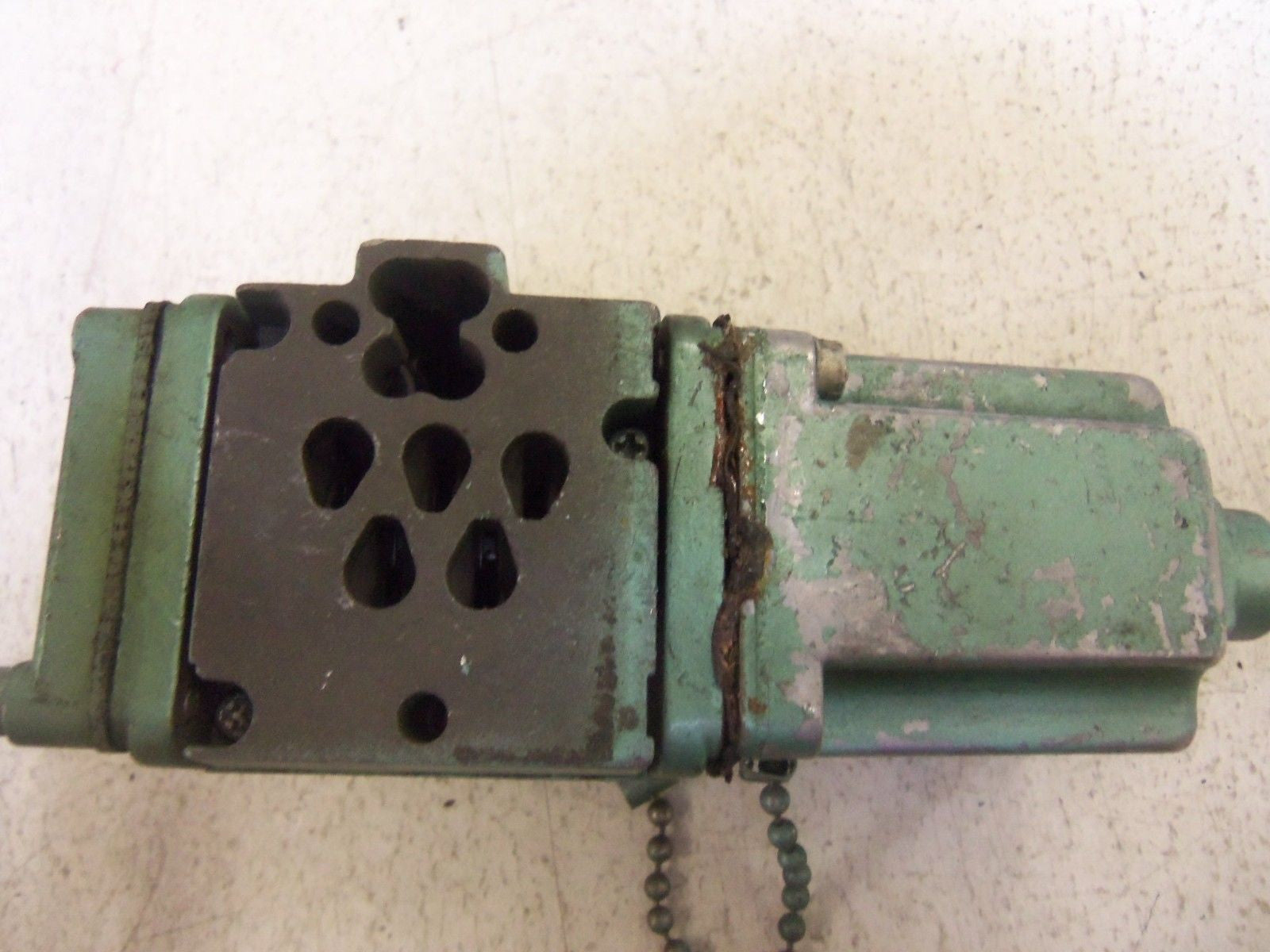 NUMATICS VALVE 12SAD4410A *USED*