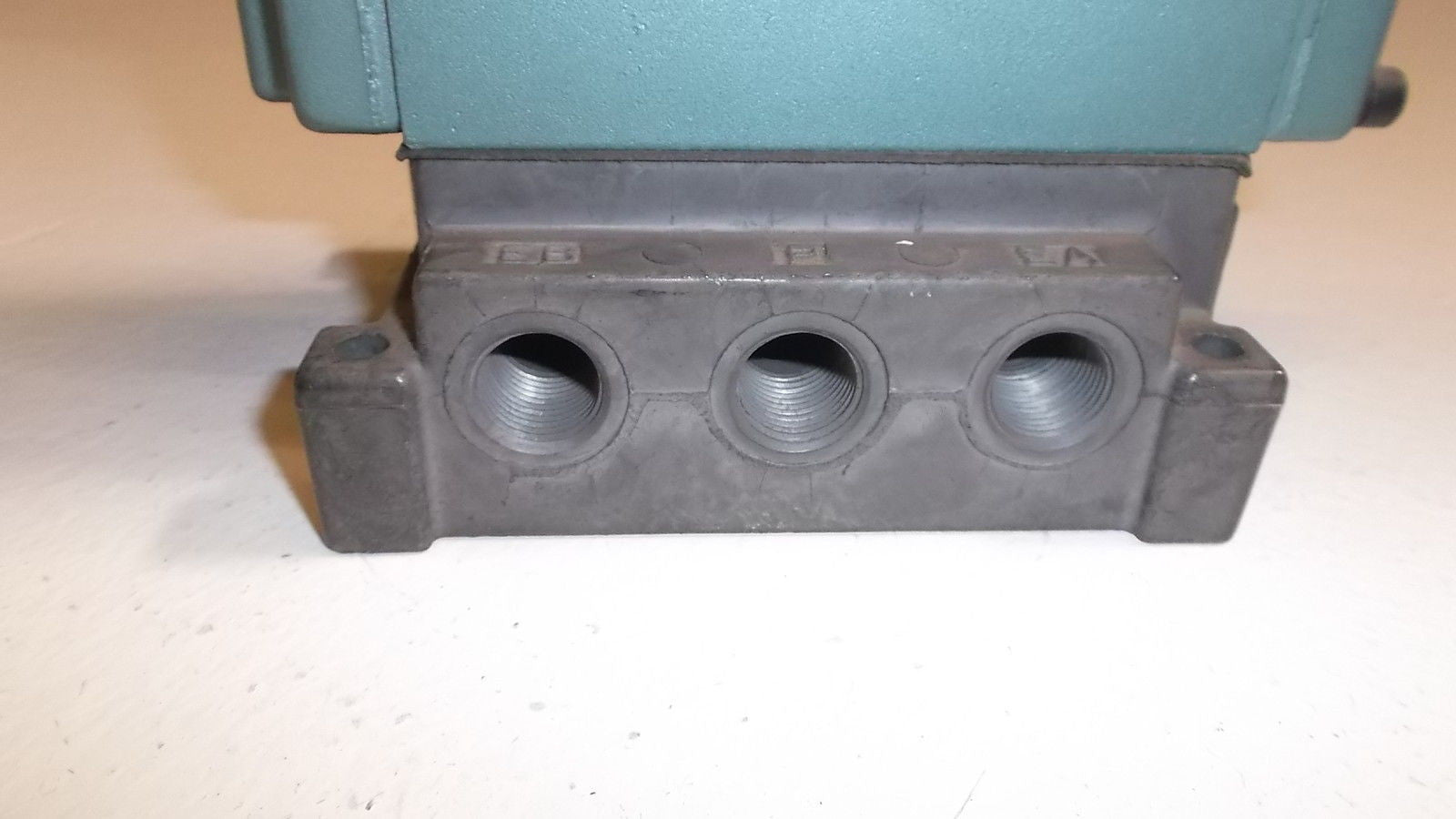 NUMATICS VALVE 33DPR4410 *USED*