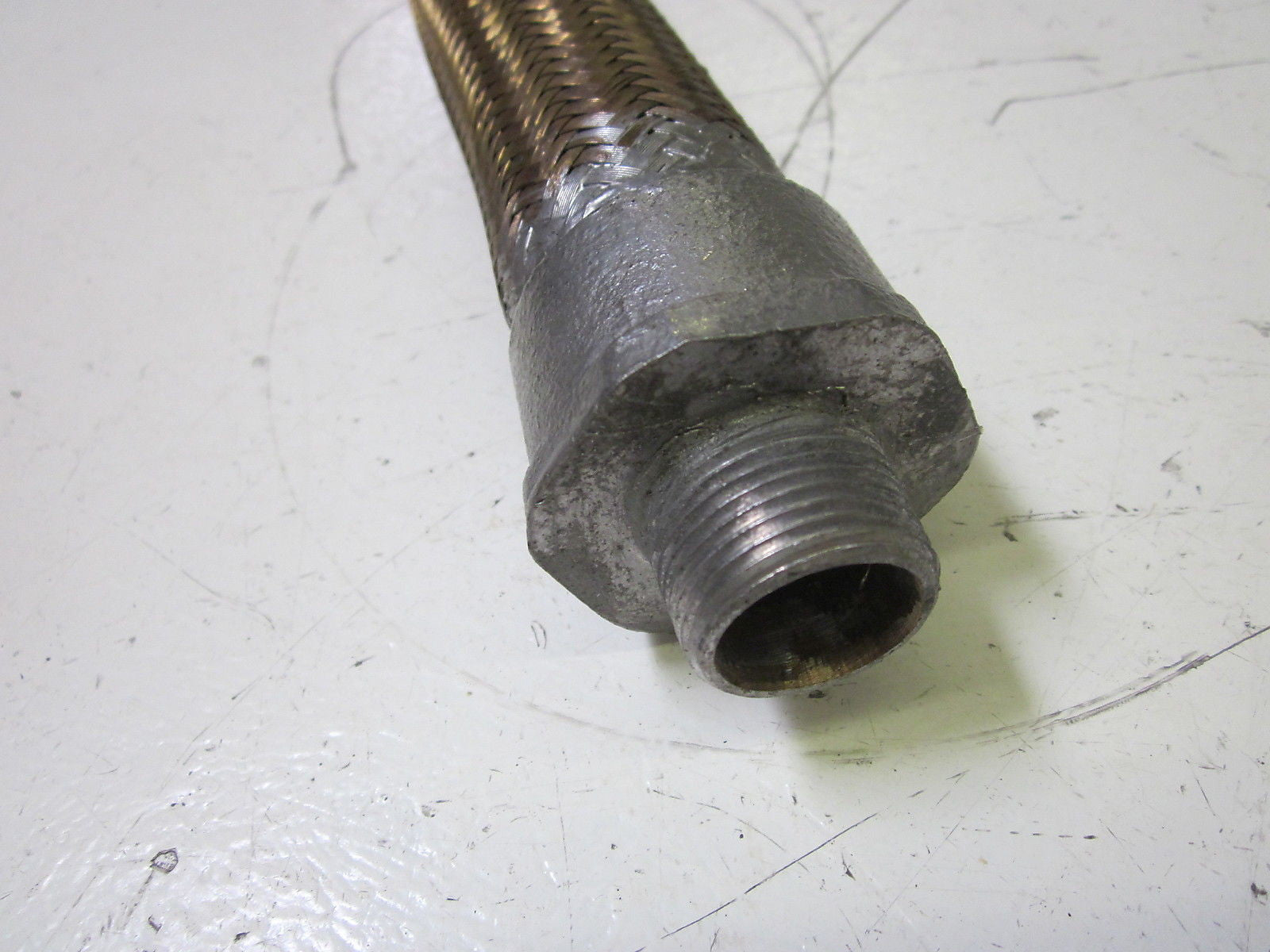 O-Z GEDNEY ECGJH-75-36 FLEXIBLE CONDUIT FITTING 3/4" *USED*