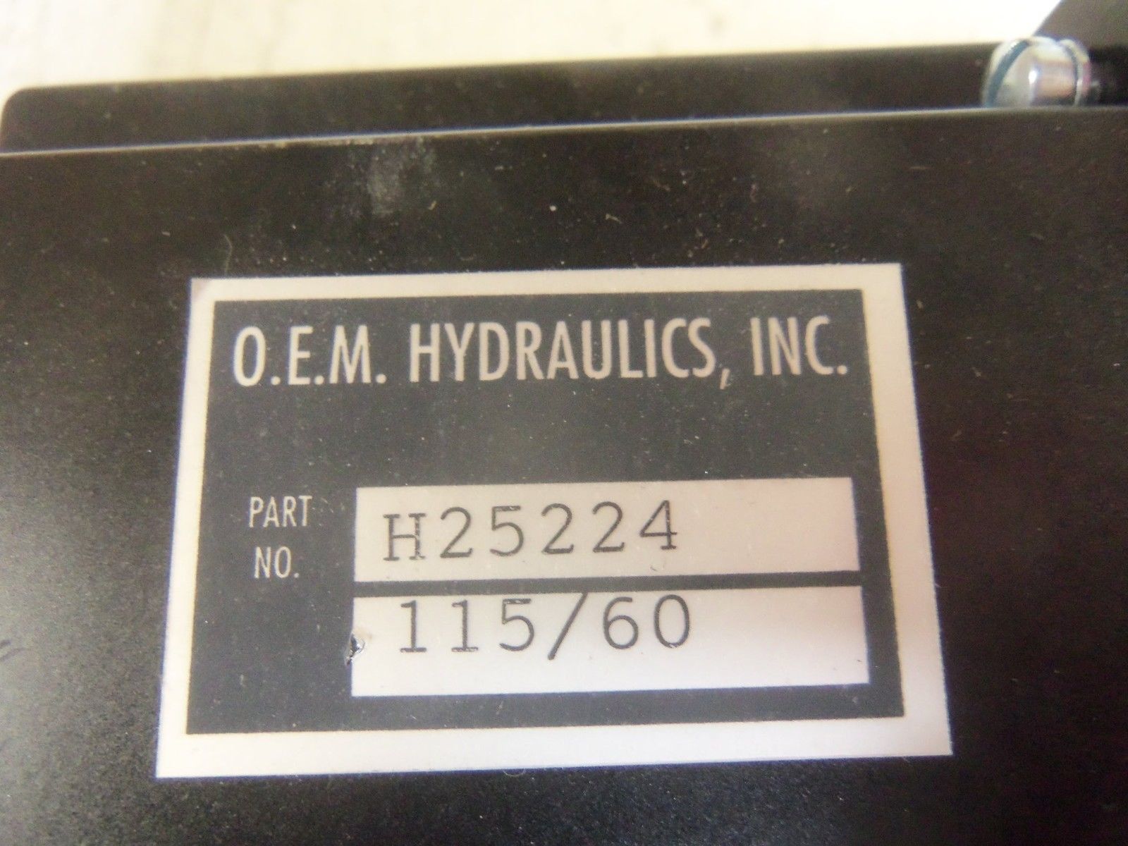 O.E.M H25224 HYDRAULICS *NEW NO BOX*