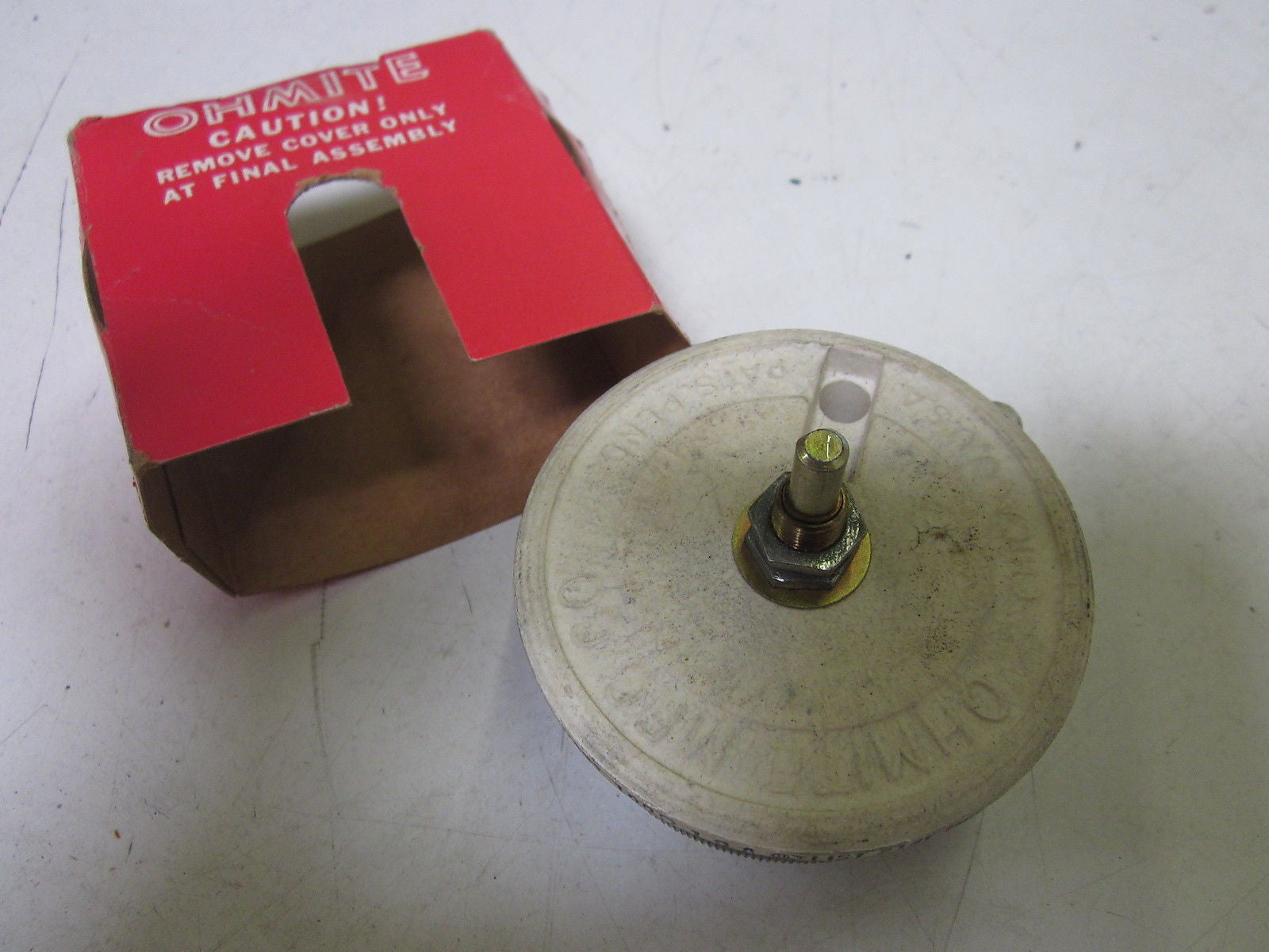 OHMITE 0456 RHEOSTAT 0.37A 750 OHMS *NEW IN BOX*