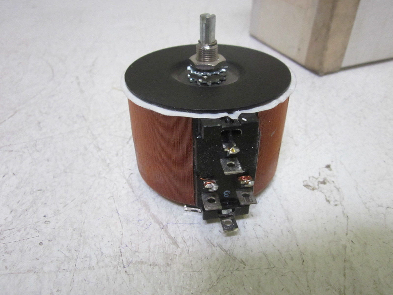 OHMITE VTG2A5 VARIABLE TRANSFORMER *NEW IN BOX*
