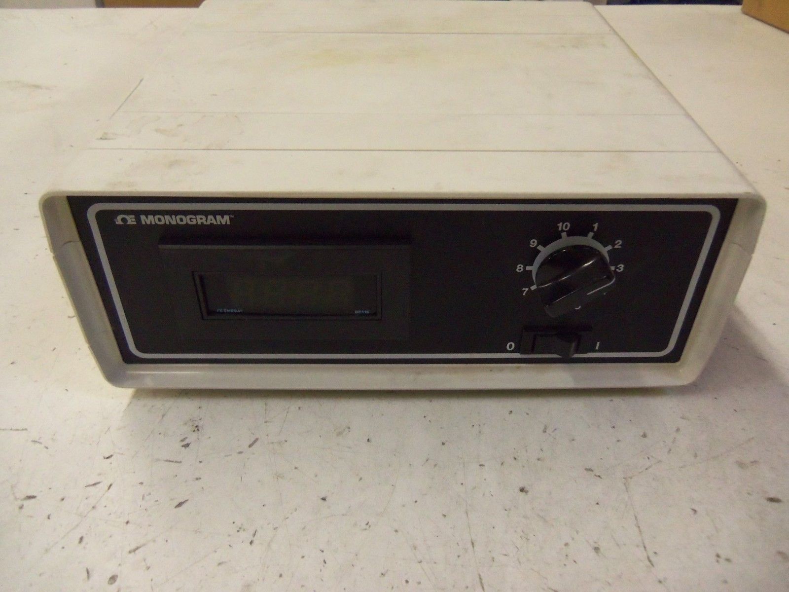 OMEGA DP116-KCI-A-MQSS  (NO POWER CORD) *USED*
