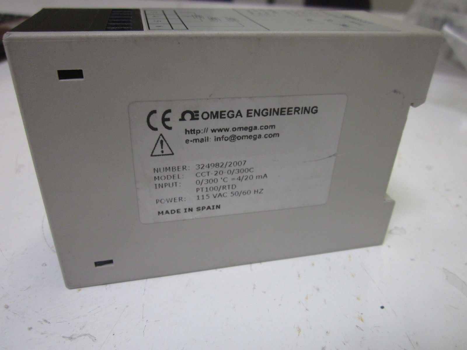 OMEGA ENGINEERING CCT-20-0/300C *NEW NO BOX*