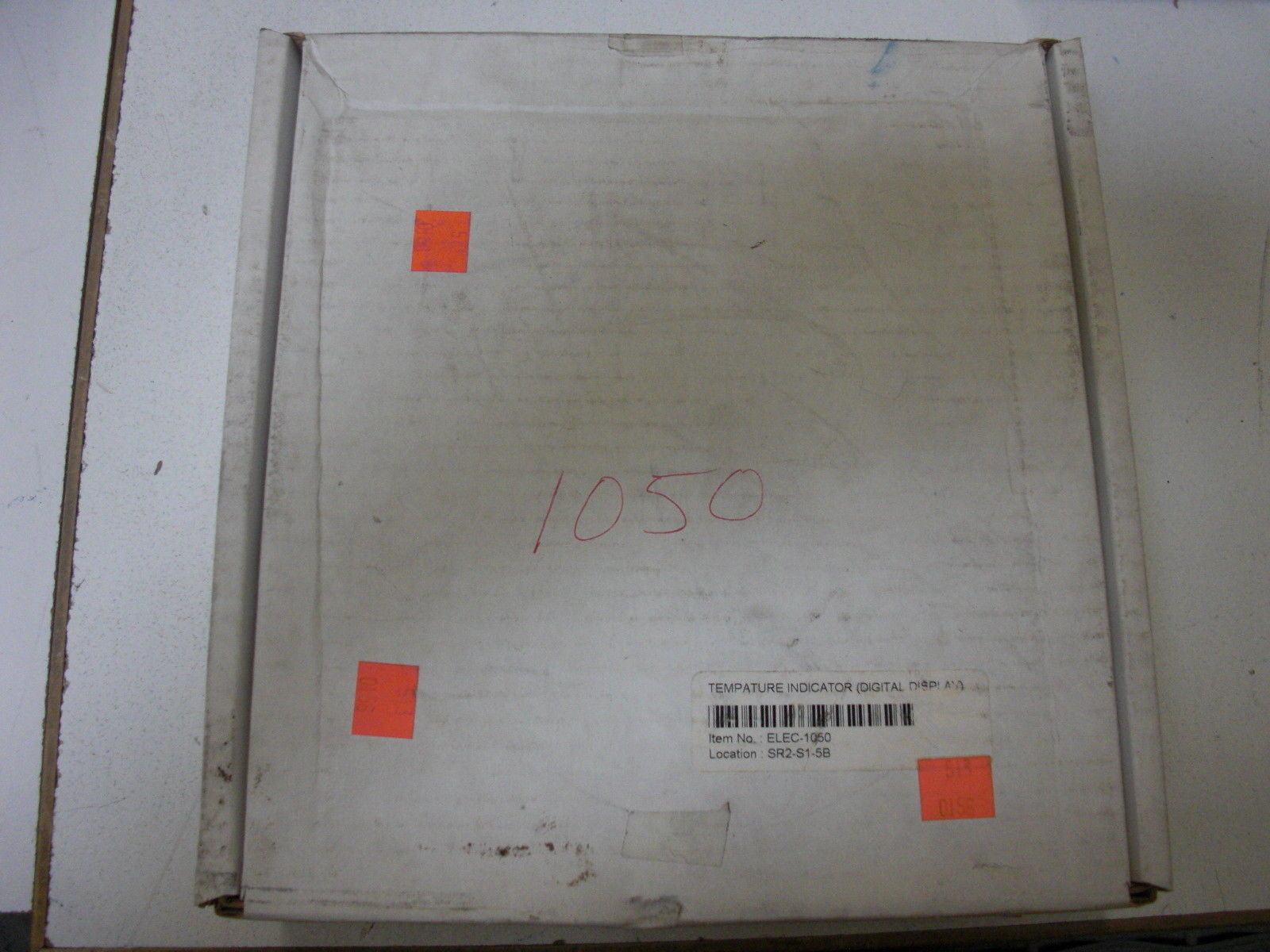 OMEGA ENGINEERING DP25B-E-230-A TEMPERATURE INDICATOR *NEW IN BOX*
